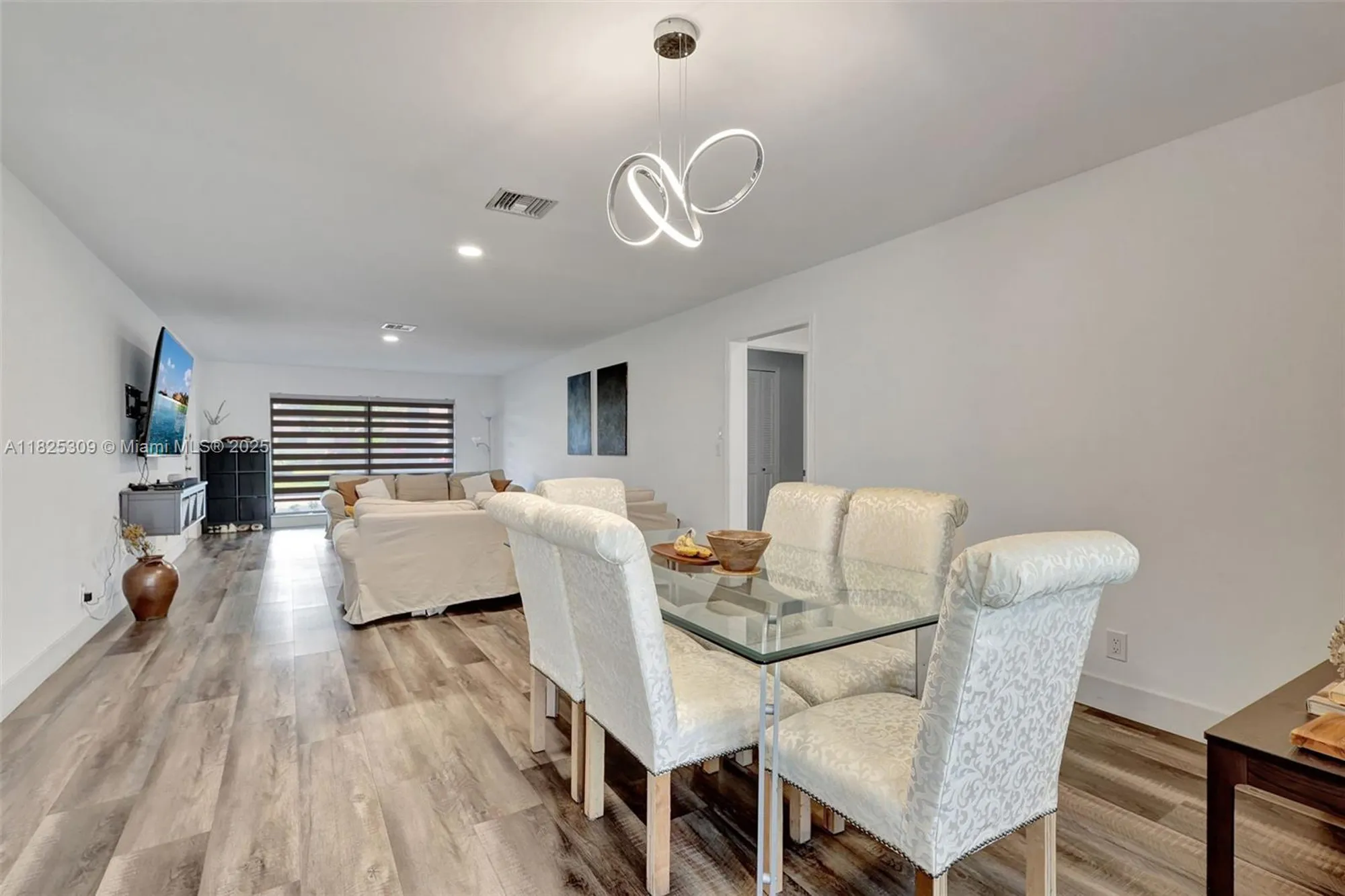 Property Slideshow image 19 of 44 | 4764 greentree cres a, Boynton Beach, FL, 33436
