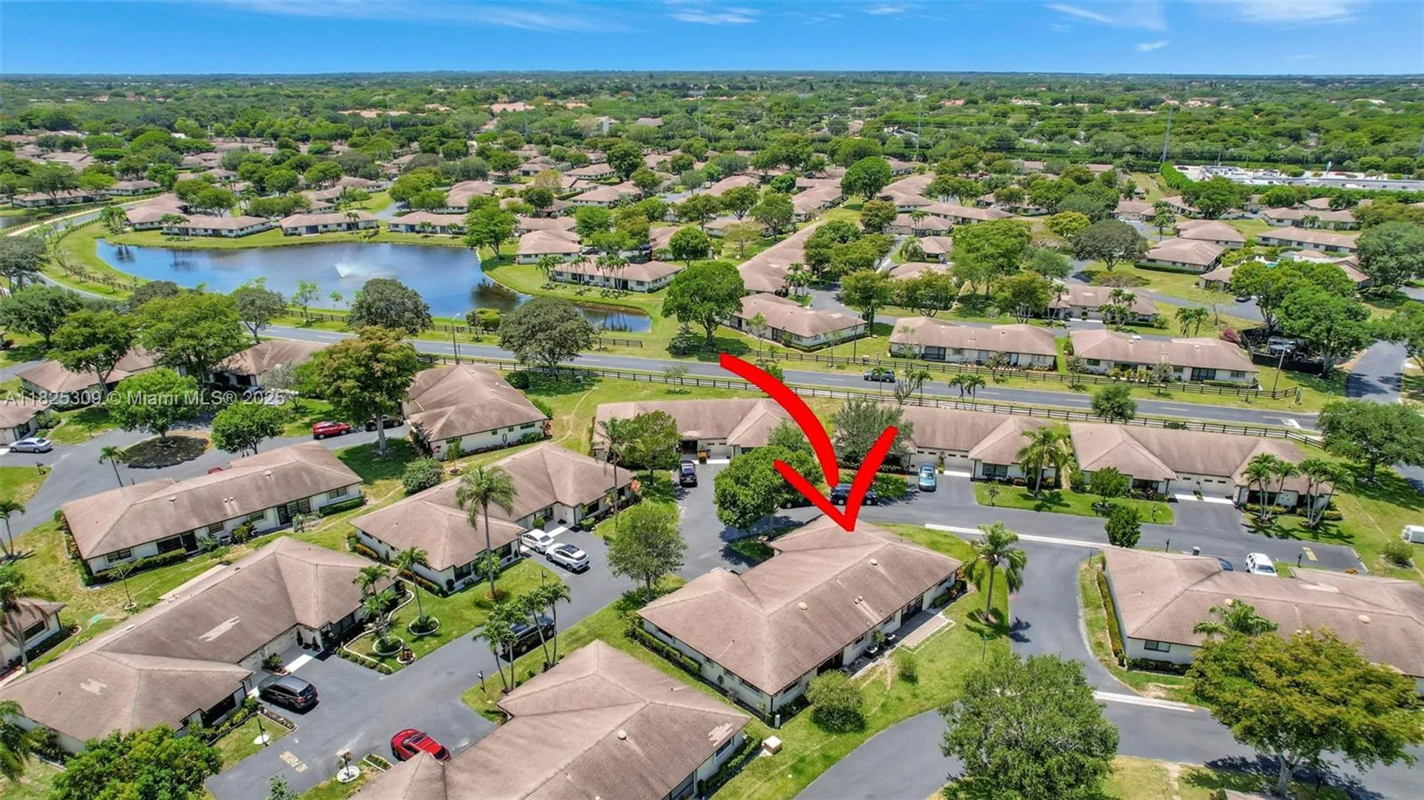 Property Slideshow image 4 of 44 | 4764 greentree cres a, Boynton Beach, FL, 33436