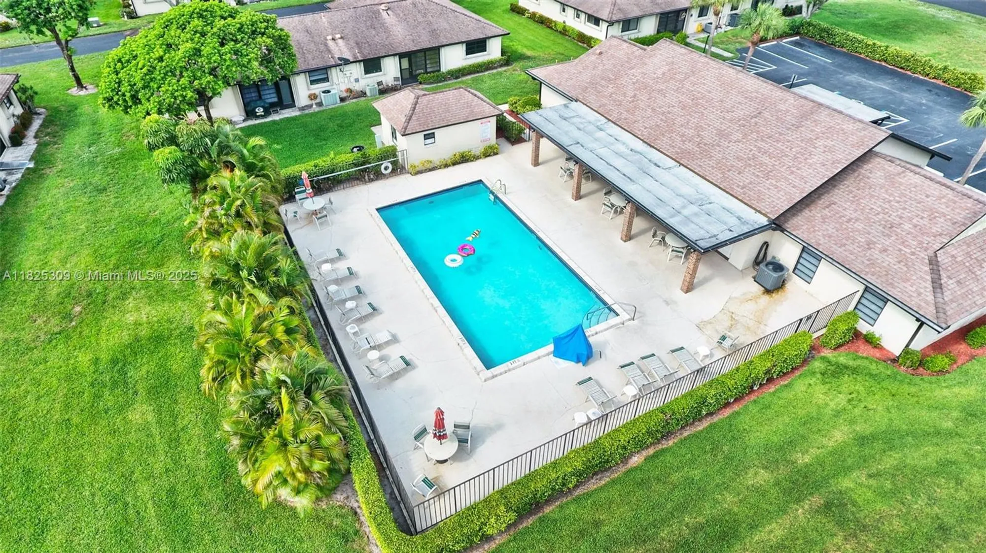 Property Slideshow image 41 of 44 | 4764 greentree cres a, Boynton Beach, FL, 33436