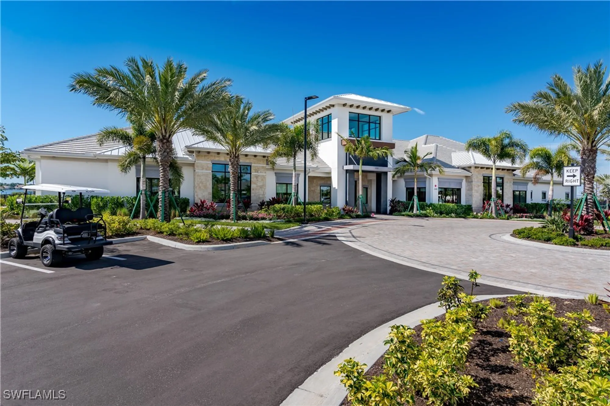 Property Slideshow image 32 of 37 | 11935 collegio dr, Fort Myers, FL, 33913