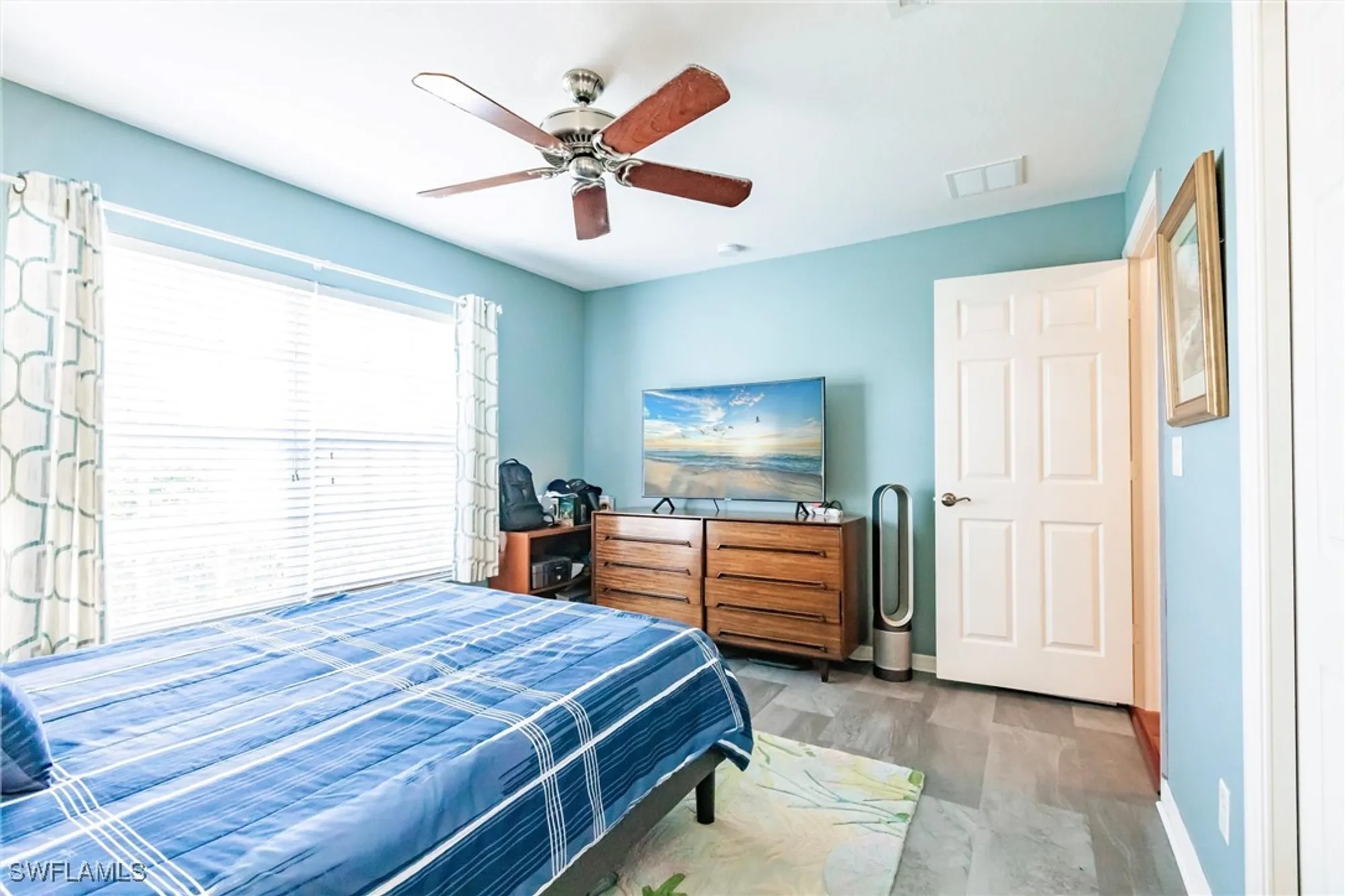 Property Slideshow image 25 of 49 | 15139 ligustrum ln, Alva, FL, 33920