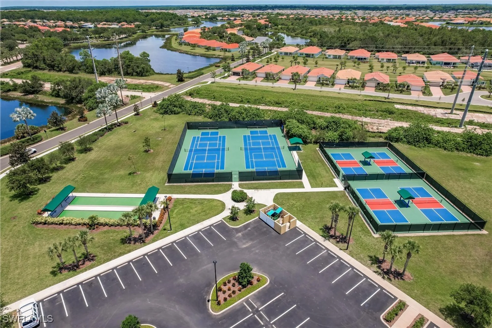 Property Slideshow image 39 of 49 | 15139 ligustrum ln, Alva, FL, 33920