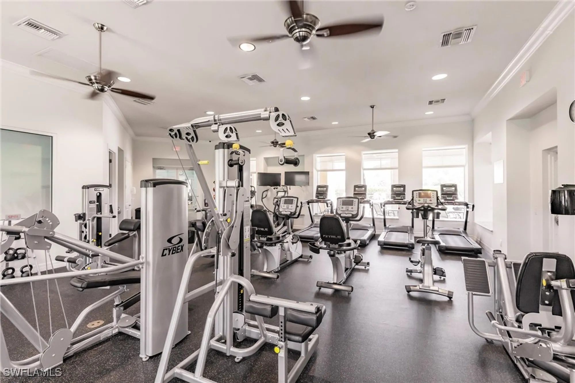 Property Slideshow image 45 of 49 | 15139 ligustrum ln, Alva, FL, 33920