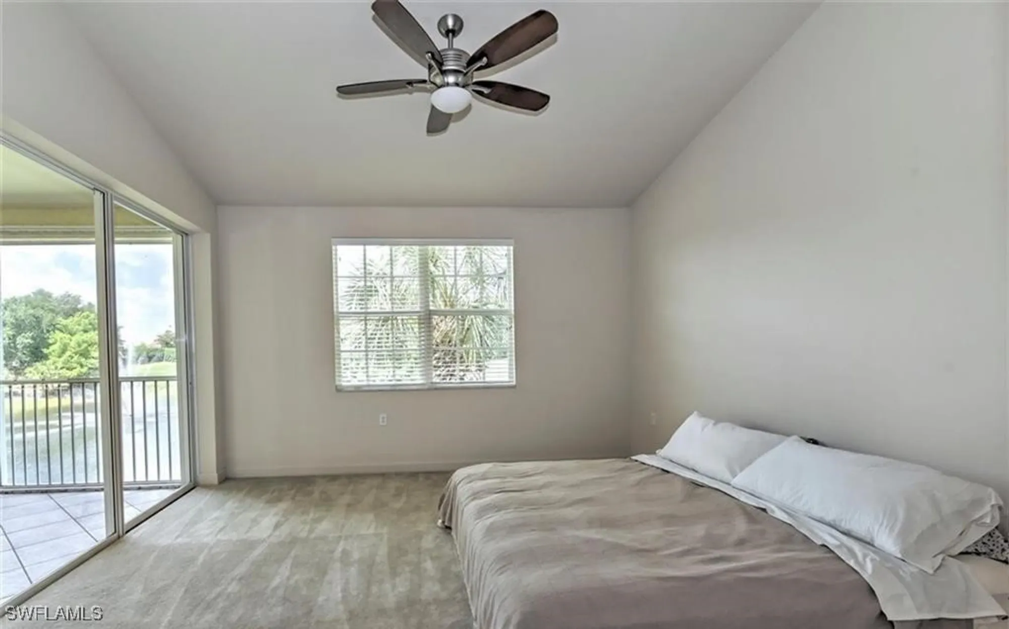 Property Slideshow image 14 of 33 | 20250 burnside pl 1502, Estero, FL, 33928