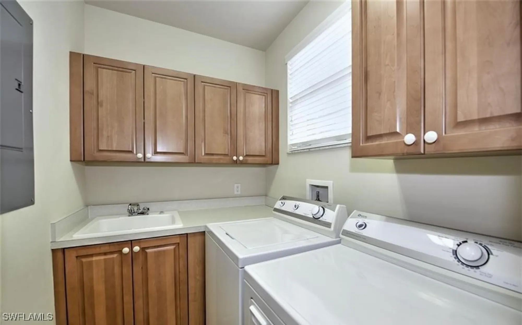 Property Slideshow image 17 of 33 | 20250 burnside pl 1502, Estero, FL, 33928