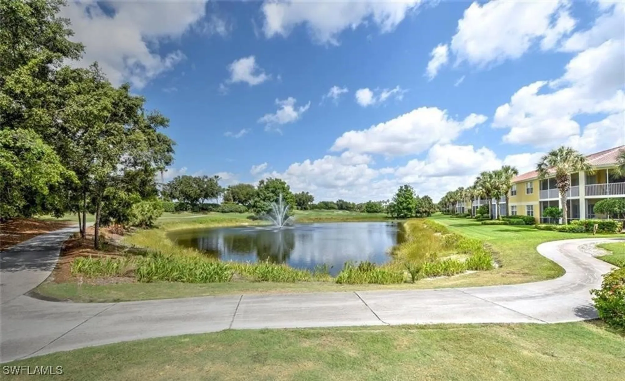 Property Slideshow image 23 of 33 | 20250 burnside pl 1502, Estero, FL, 33928