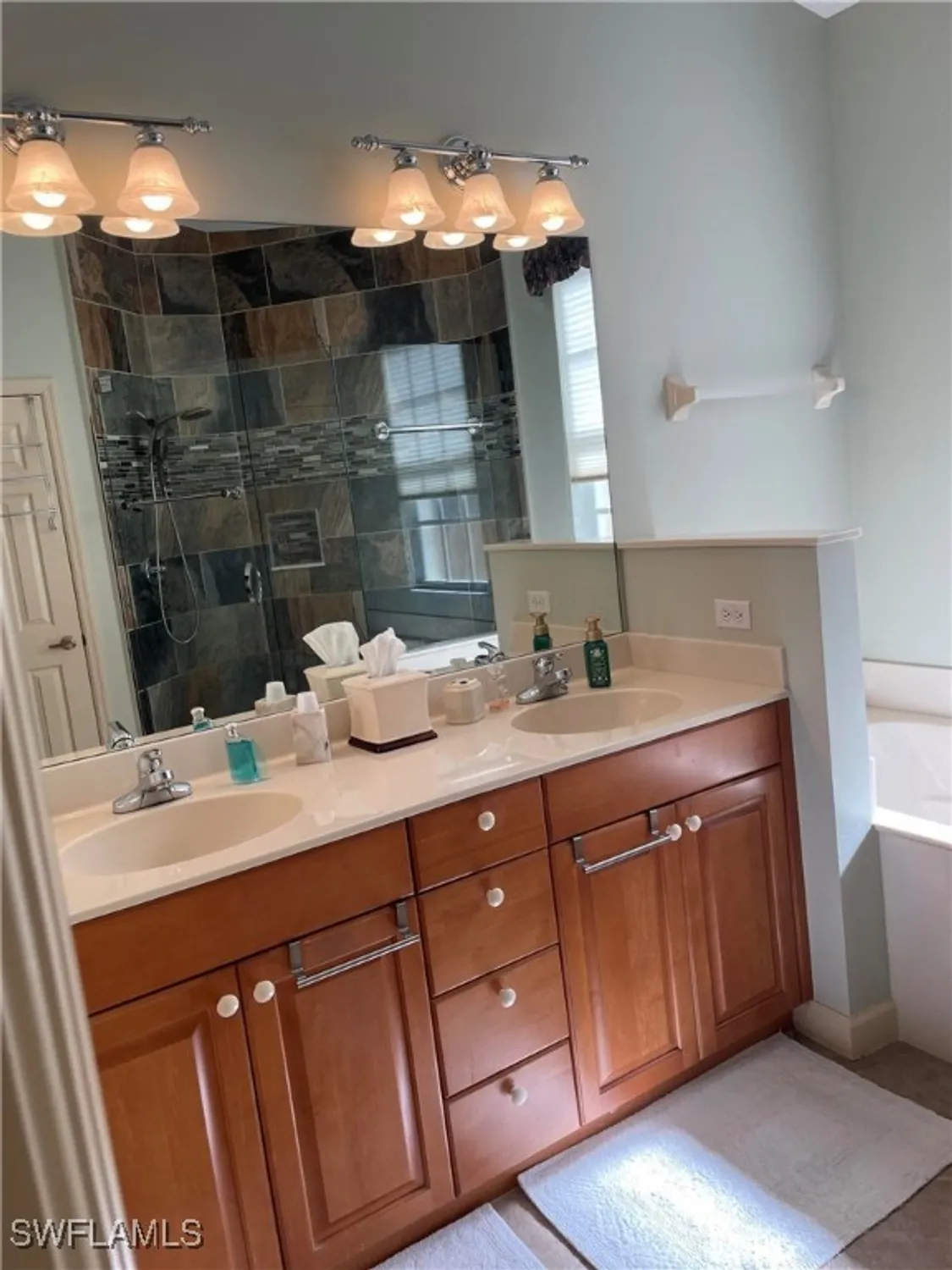 Property Slideshow image 4 of 33 | 20250 burnside pl 1502, Estero, FL, 33928