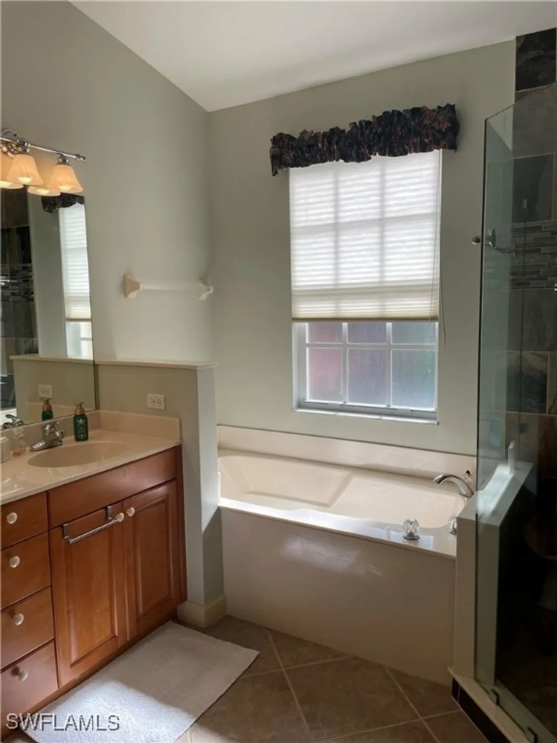 Property Slideshow image 5 of 33 | 20250 burnside pl 1502, Estero, FL, 33928