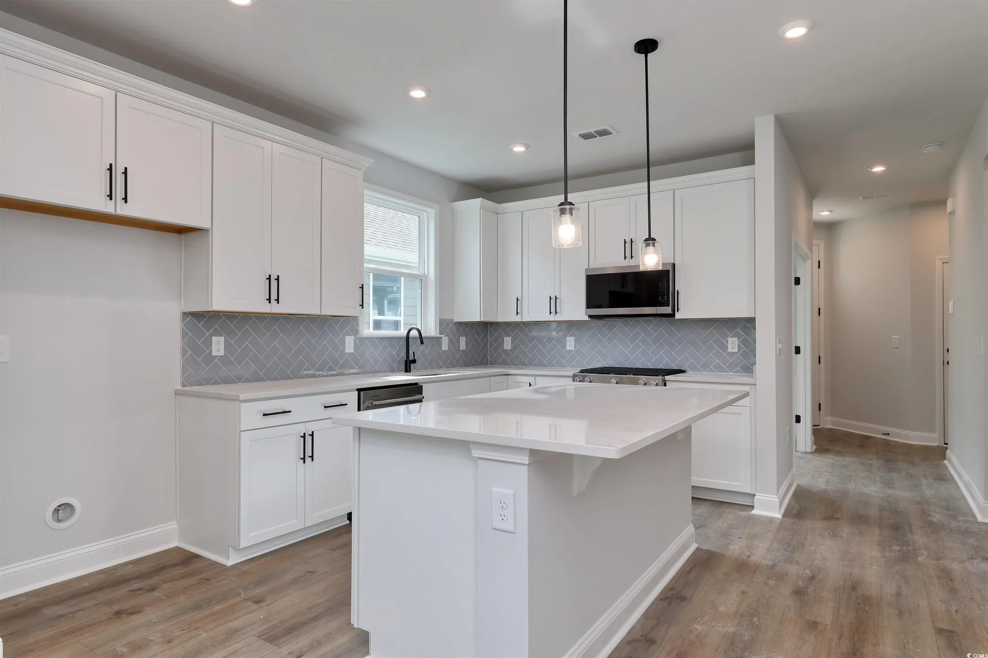 Property Slideshow image 14 of 40 | 1221 lady bird way, North Myrtle Beach, SC, 29582