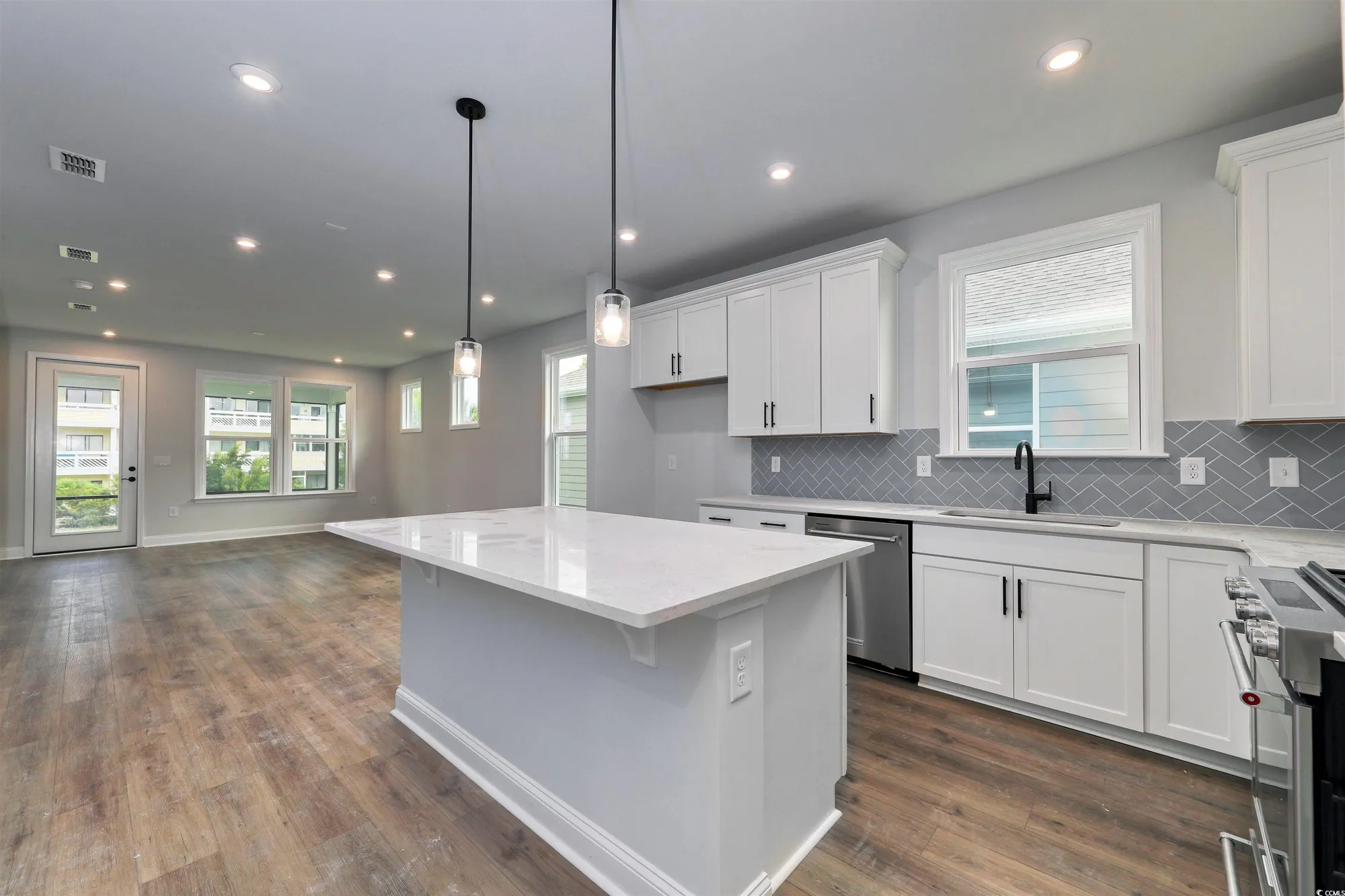 Property Slideshow image 13 of 40 | 1221 lady bird way, North Myrtle Beach, SC, 29582