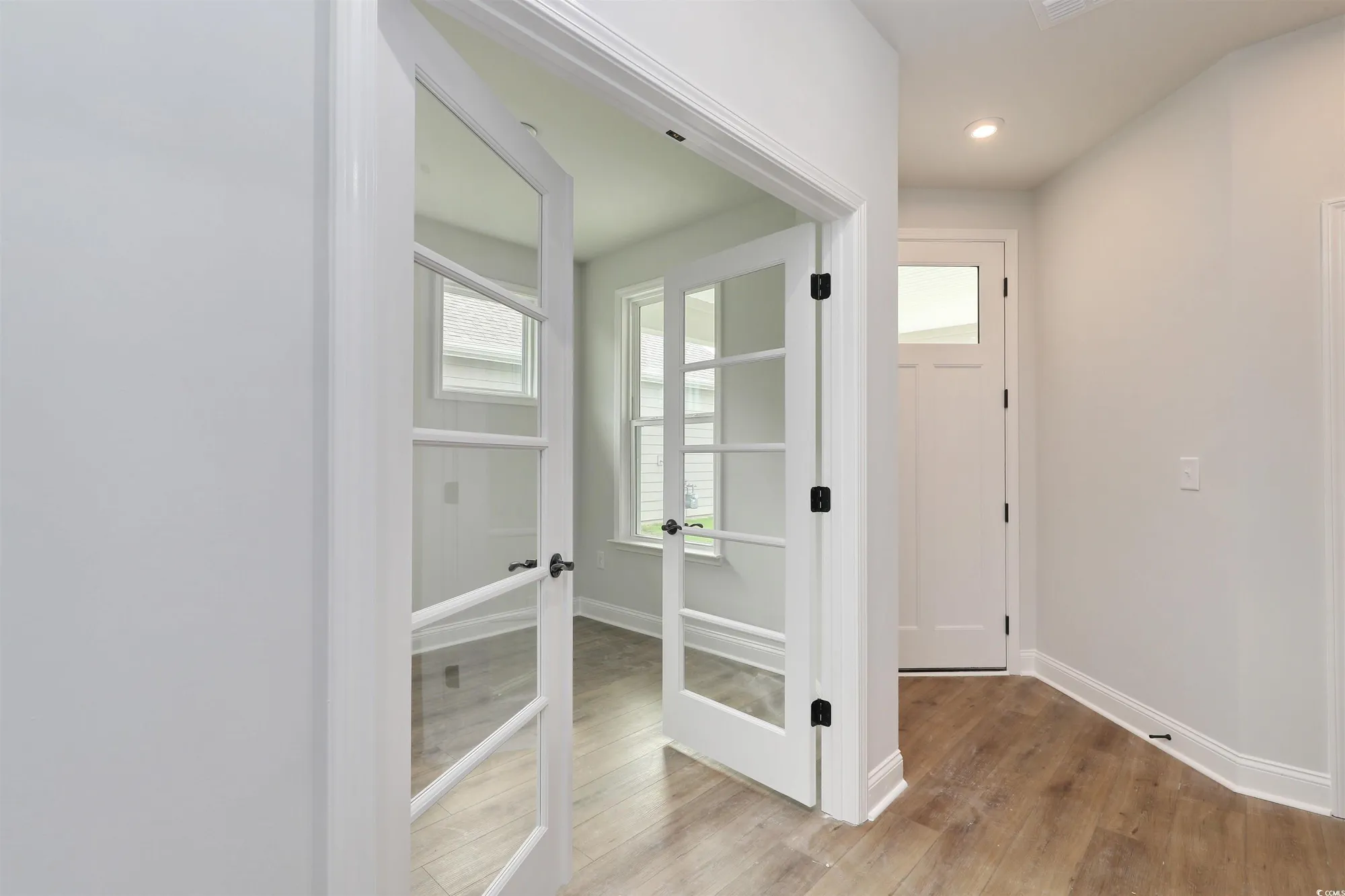 Property Slideshow image 9 of 40 | 1221 lady bird way, North Myrtle Beach, SC, 29582