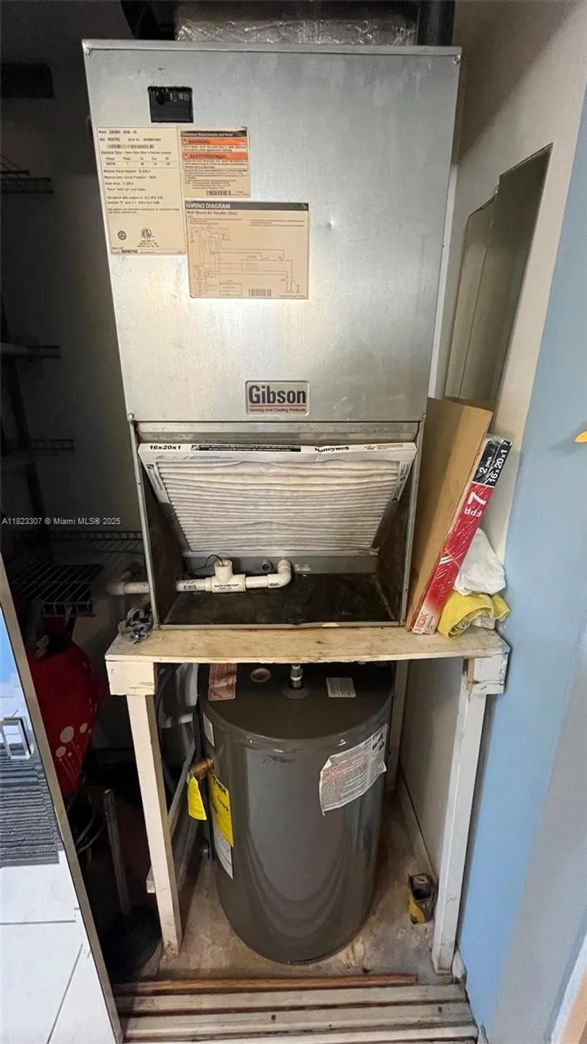 Property Slideshow image 13 of 34 | 7680 nw 1st st 107, Margate, FL, 33063