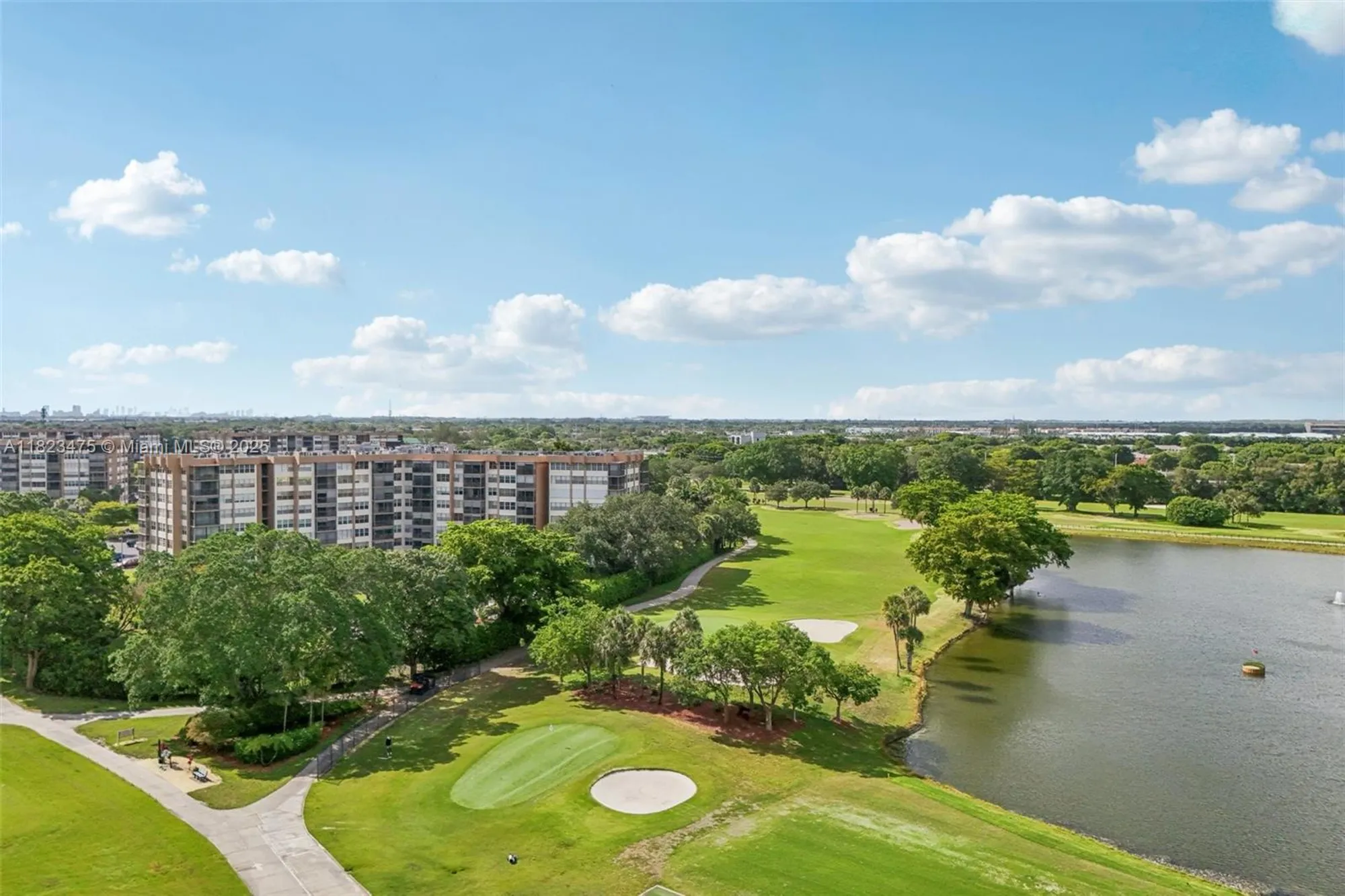 Property Slideshow image 25 of 32 | 900 saint charles pl 420, Pembroke Pines, FL, 33026