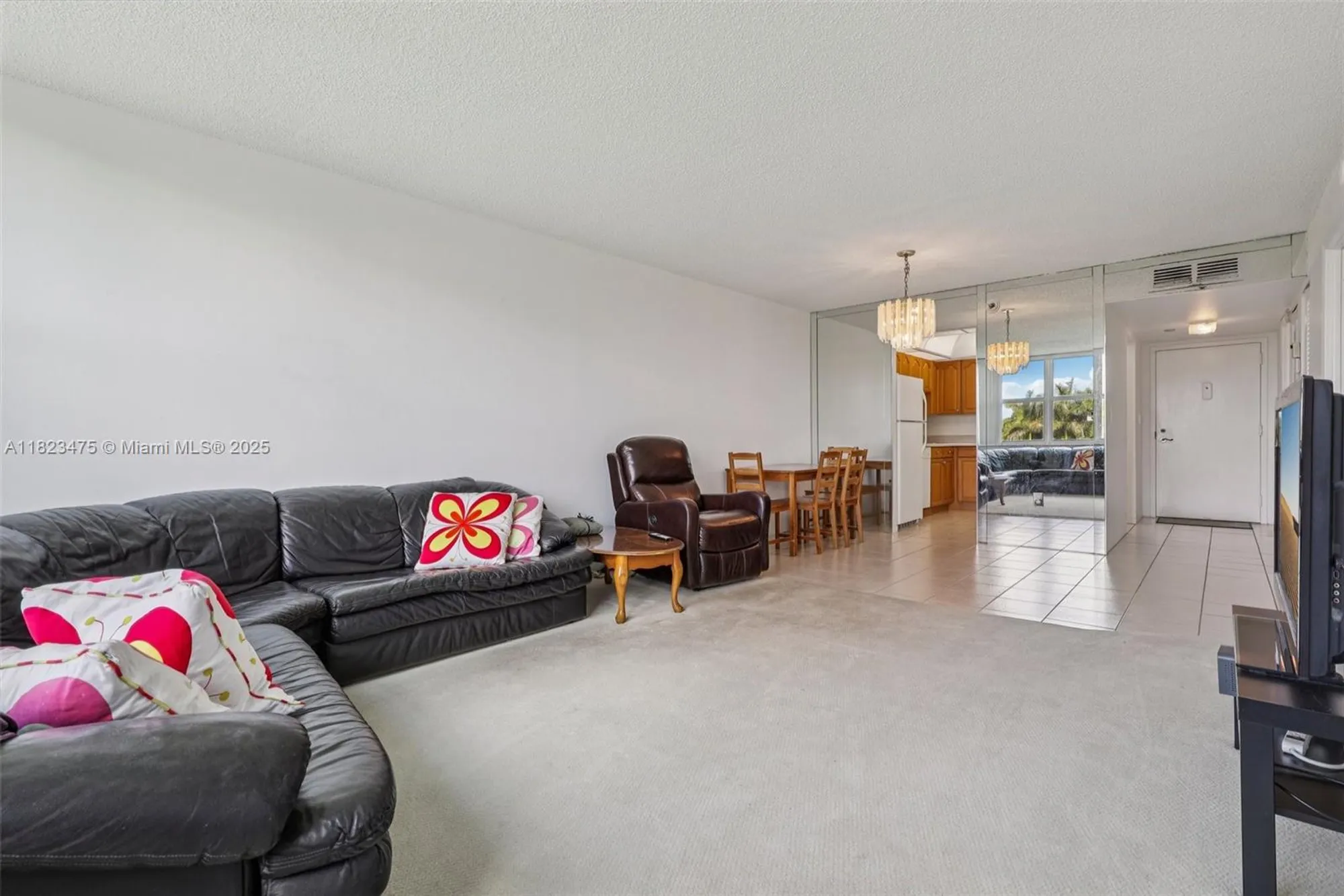 Property Slideshow image 4 of 32 | 900 saint charles pl 420, Pembroke Pines, FL, 33026