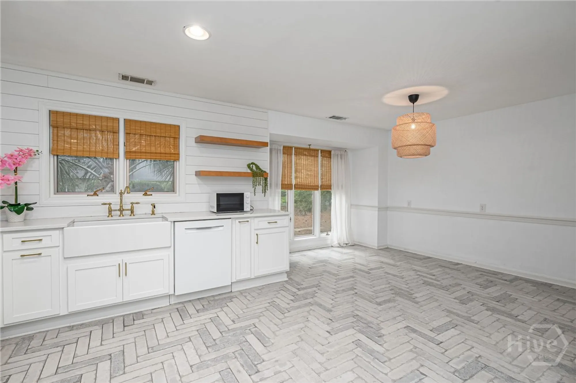 Property Slideshow image 34 of 50 | 9 bowline ct, Savannah, GA, 31411