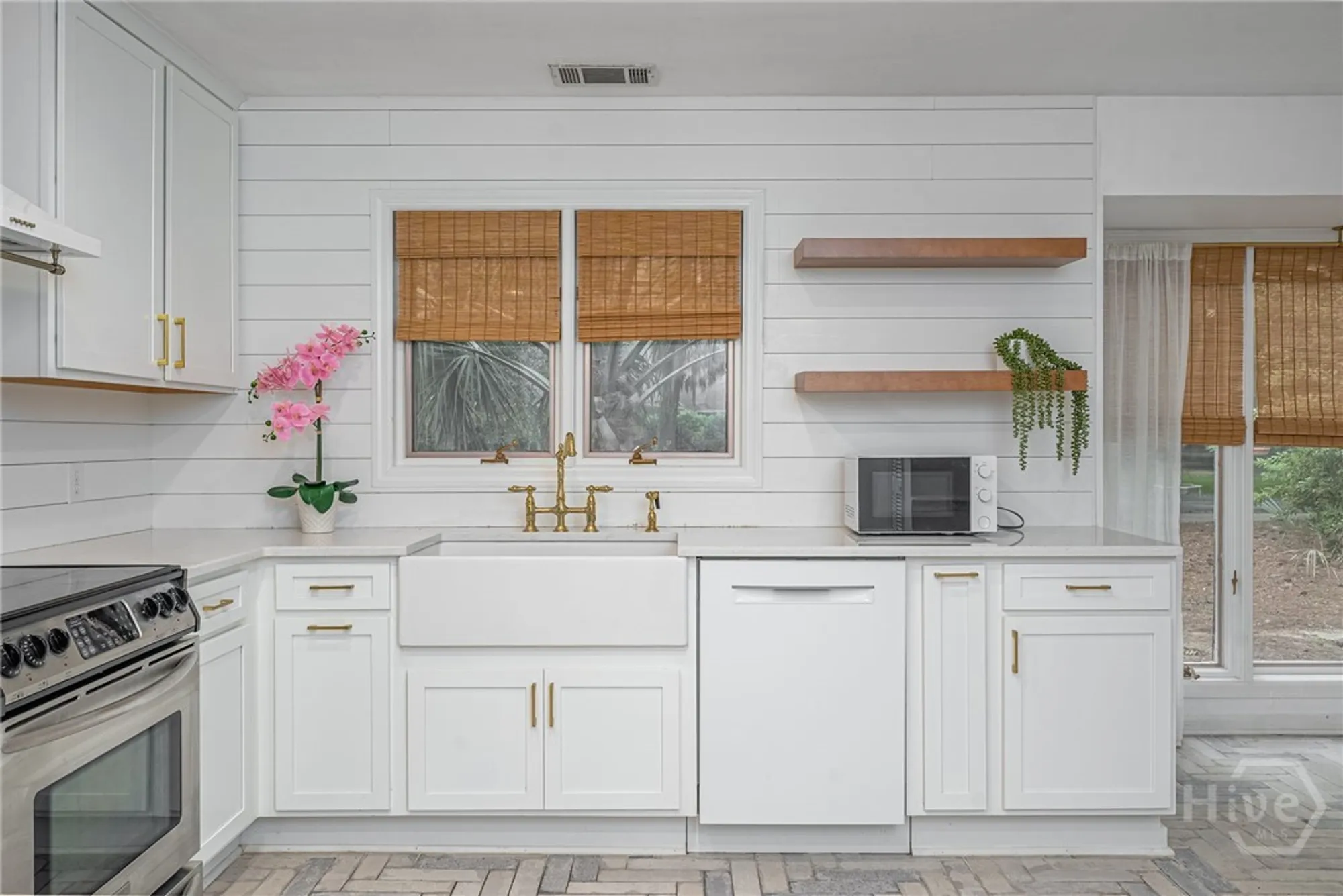 Property Slideshow image 35 of 50 | 9 bowline ct, Savannah, GA, 31411