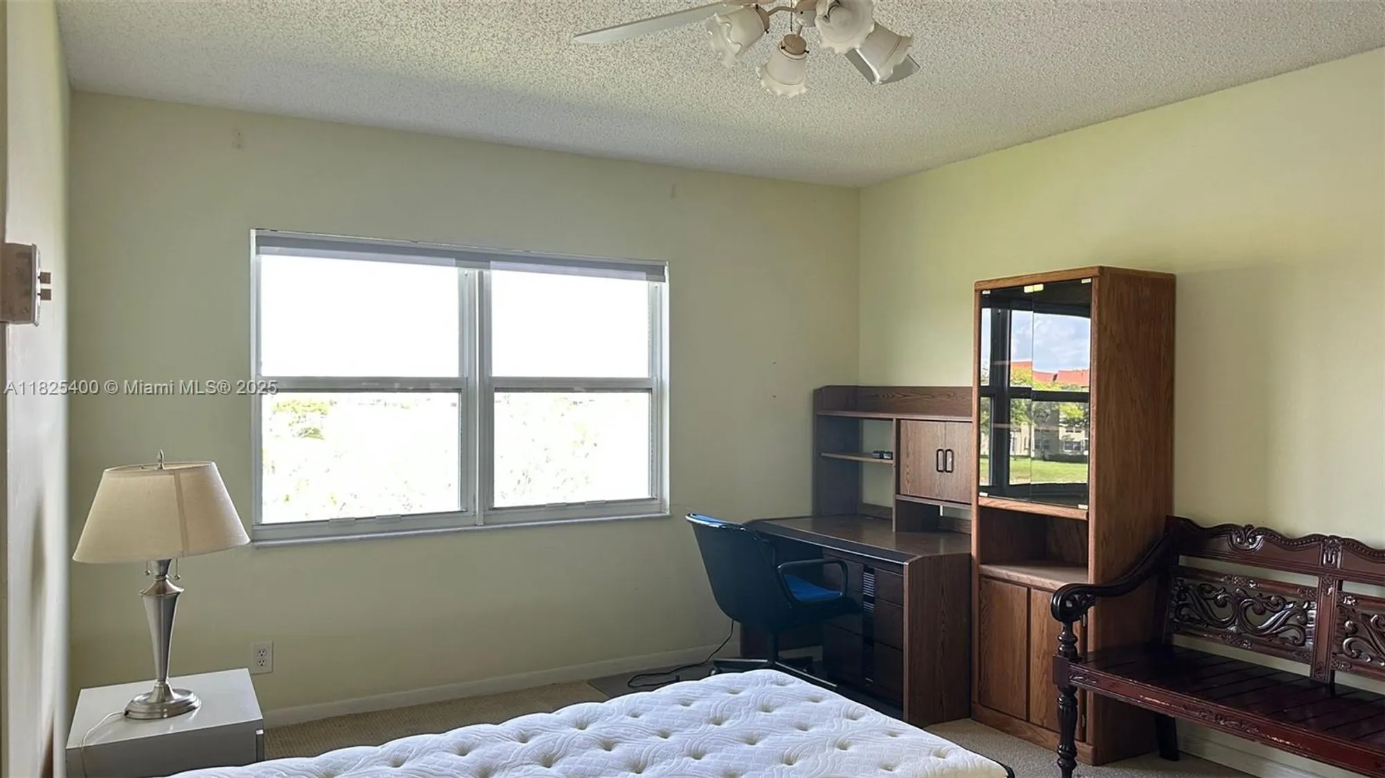Property Slideshow image 5 of 9 | 12950 sw 13th st d301, Pembroke Pines, FL, 33027