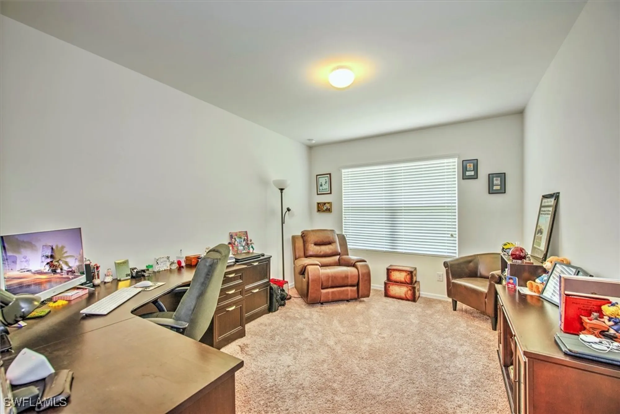 Property Slideshow image 18 of 41 | 3200 birch tree ln, Alva, FL, 33920