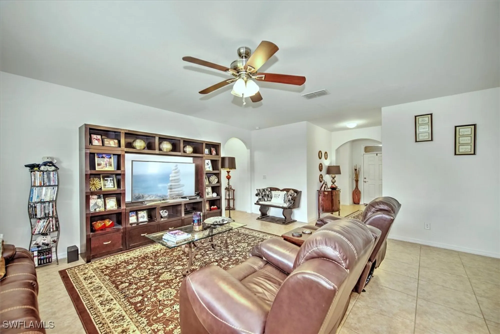 Property Slideshow image 8 of 41 | 3200 birch tree ln, Alva, FL, 33920