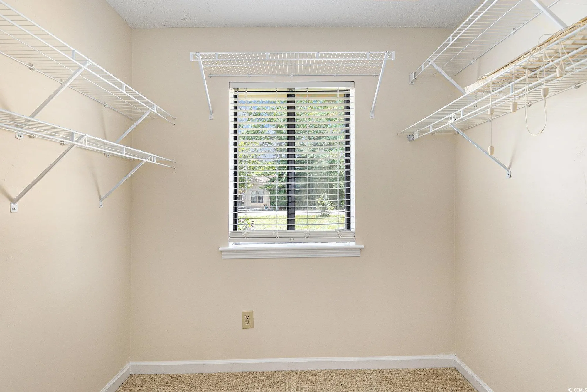 Property Slideshow image 22 of 37 | 137 hickory dr, Conway, SC, 29526