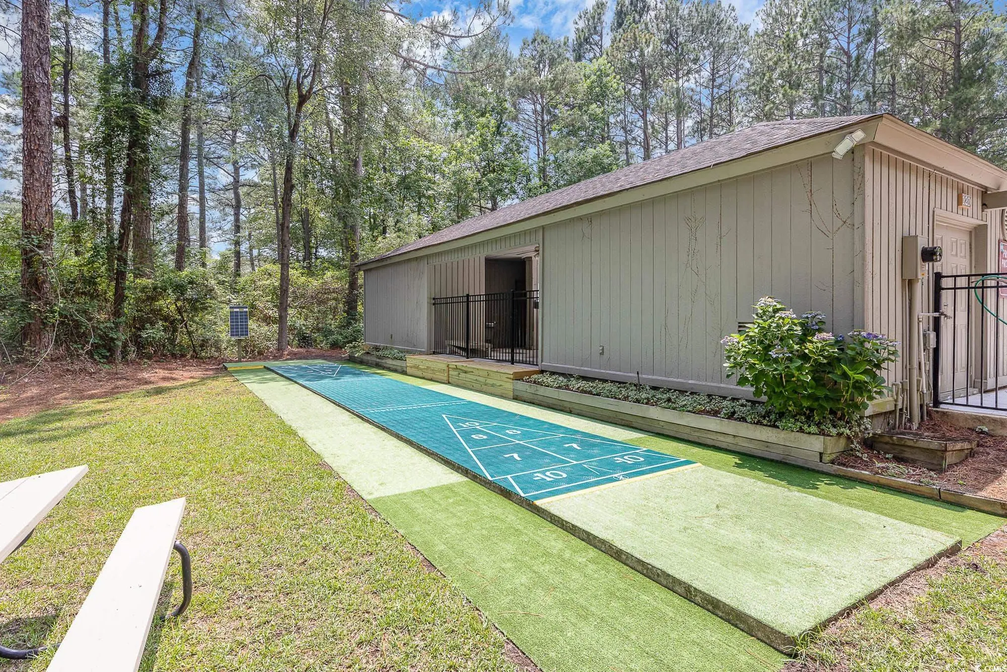 Property Slideshow image 35 of 37 | 137 hickory dr, Conway, SC, 29526