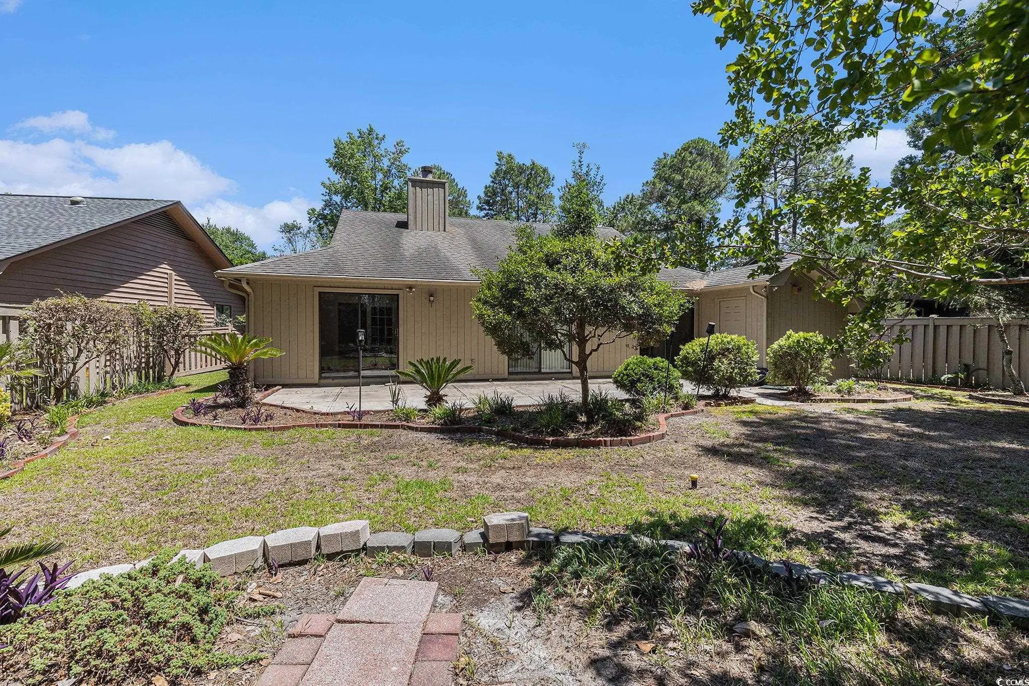 Property Slideshow image 30 of 37 | 137 hickory dr, Conway, SC, 29526