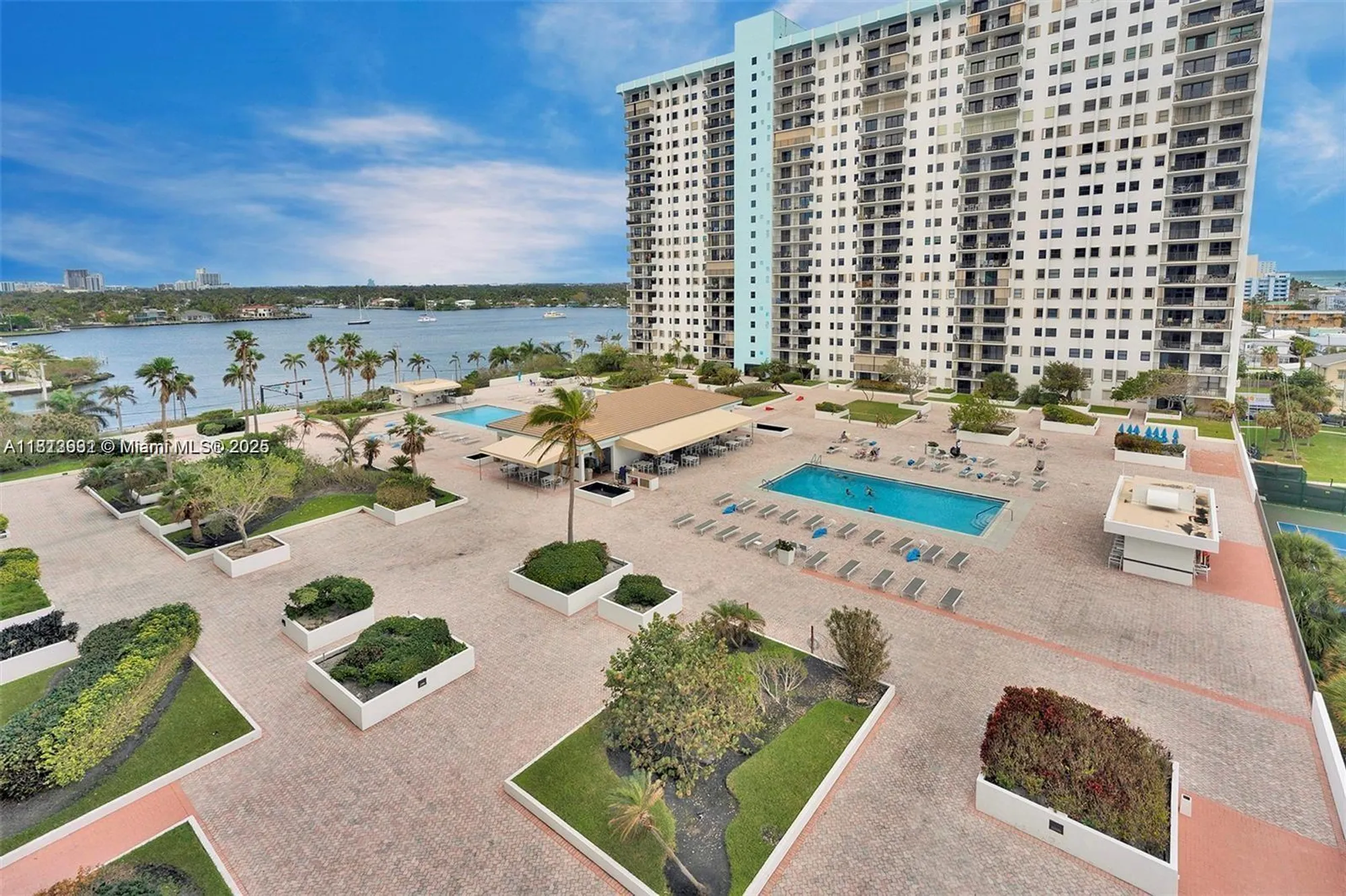 Property Slideshow image 31 of 38 | 1201 s ocean dr 507s, Hollywood, FL, 33019