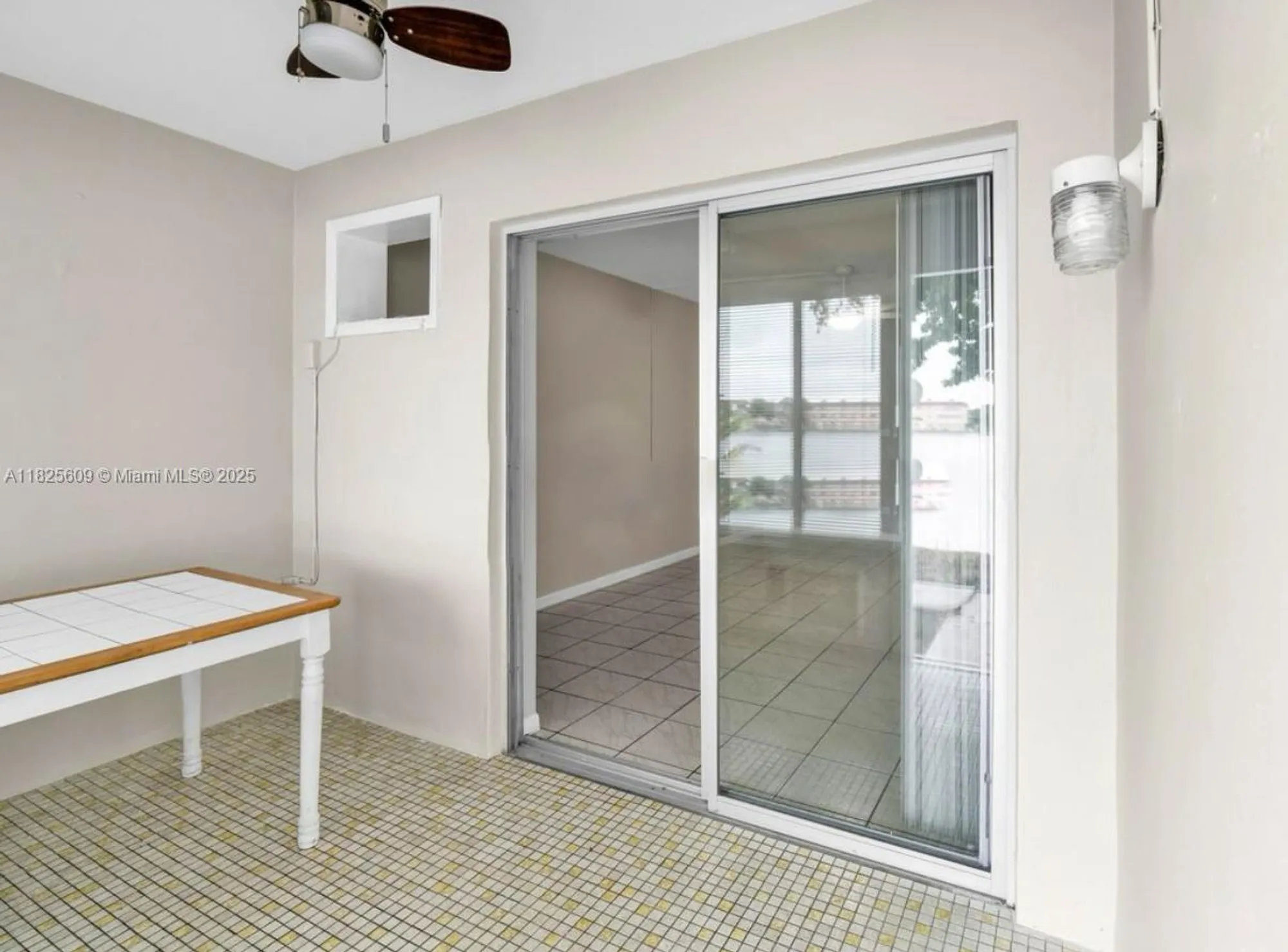 Property Slideshow image 3 of 9 | 18801 ne 2nd ave 1006, Miami, FL, 33179