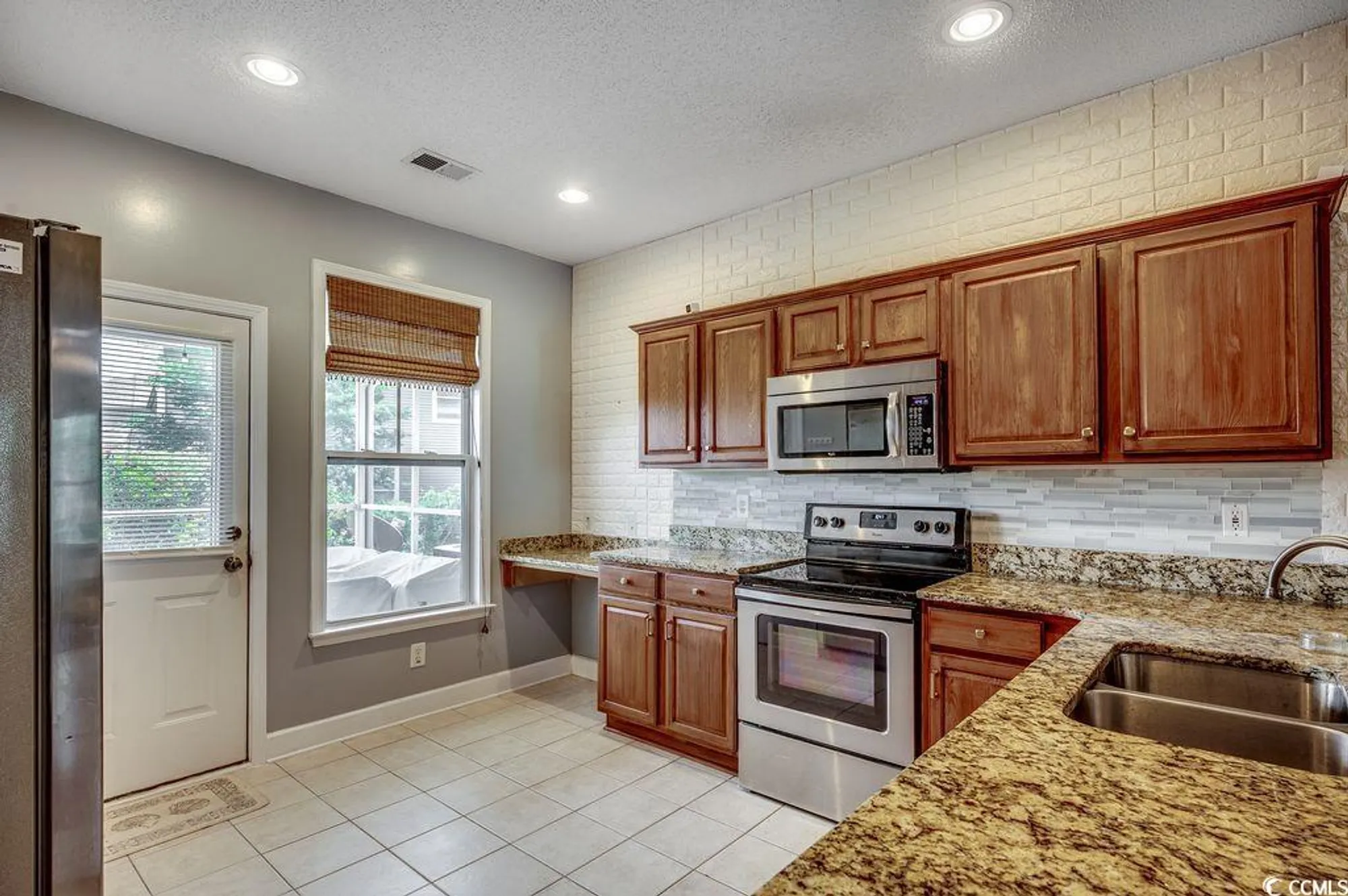 Property Slideshow image 9 of 39 | 100 culpepper way 1002, Myrtle Beach, SC, 29579