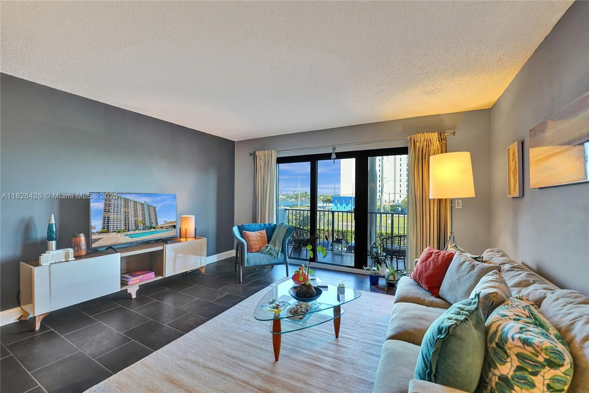 Property Slideshow image 32 of 65 | 1201 s ocean dr 218n, Hollywood, FL, 33019