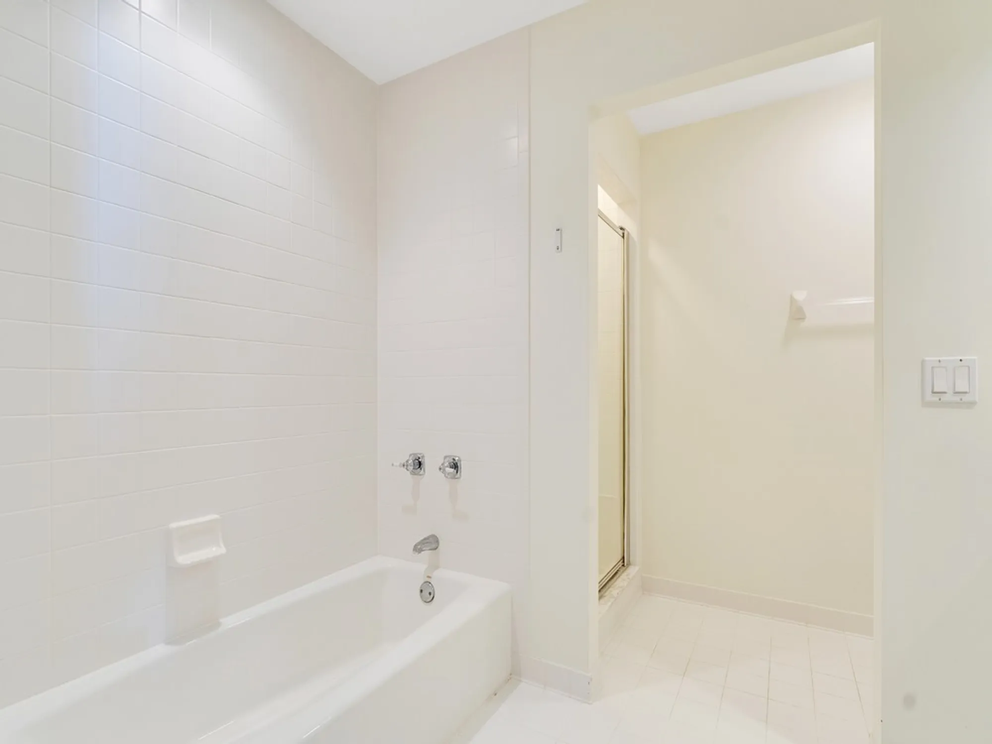 Property Slideshow image 15 of 36 | 5540 n harbor village dr apt 103, Vero Beach, FL, 32967