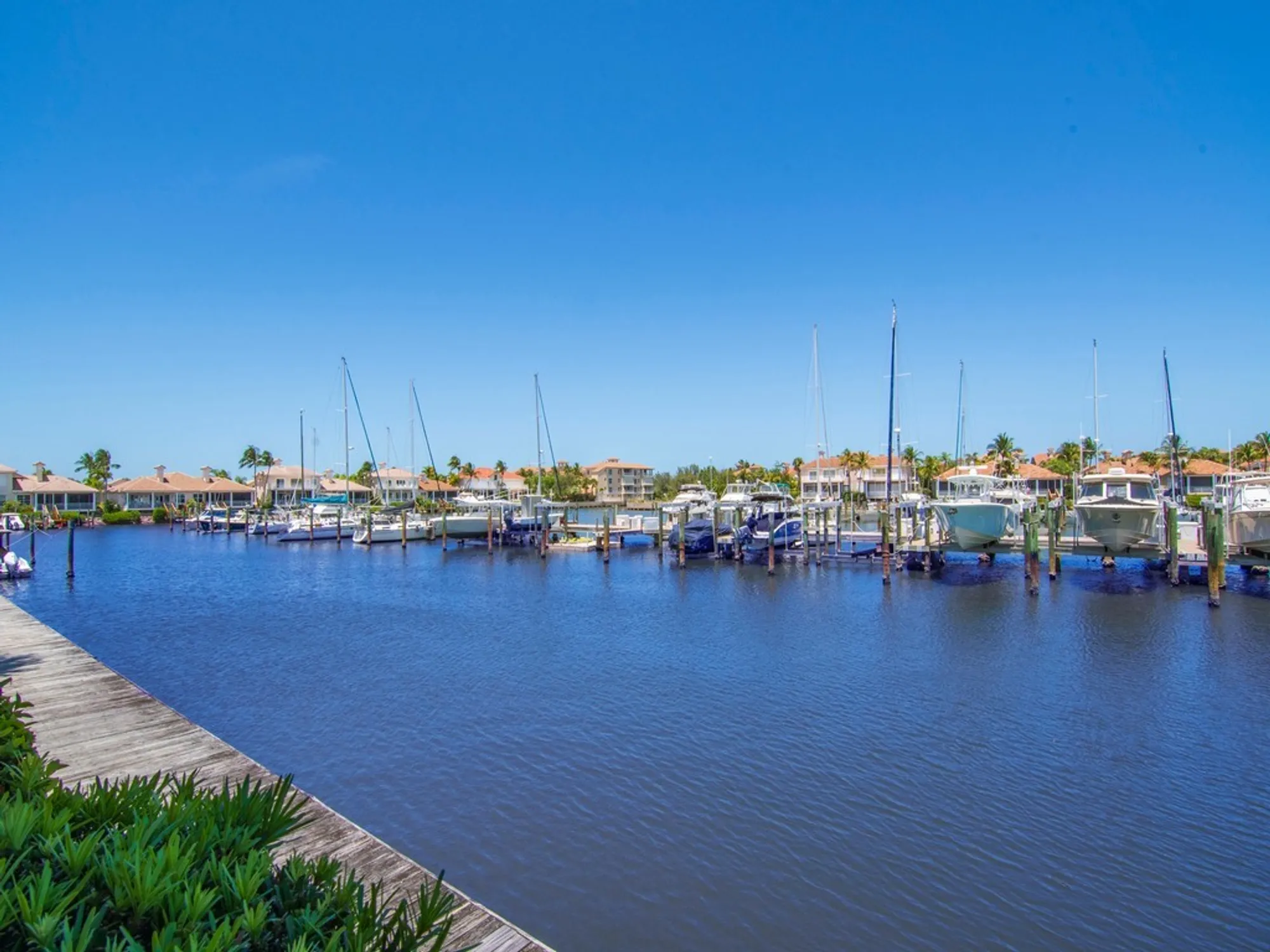 Property Slideshow image 27 of 36 | 5540 n harbor village dr apt 103, Vero Beach, FL, 32967