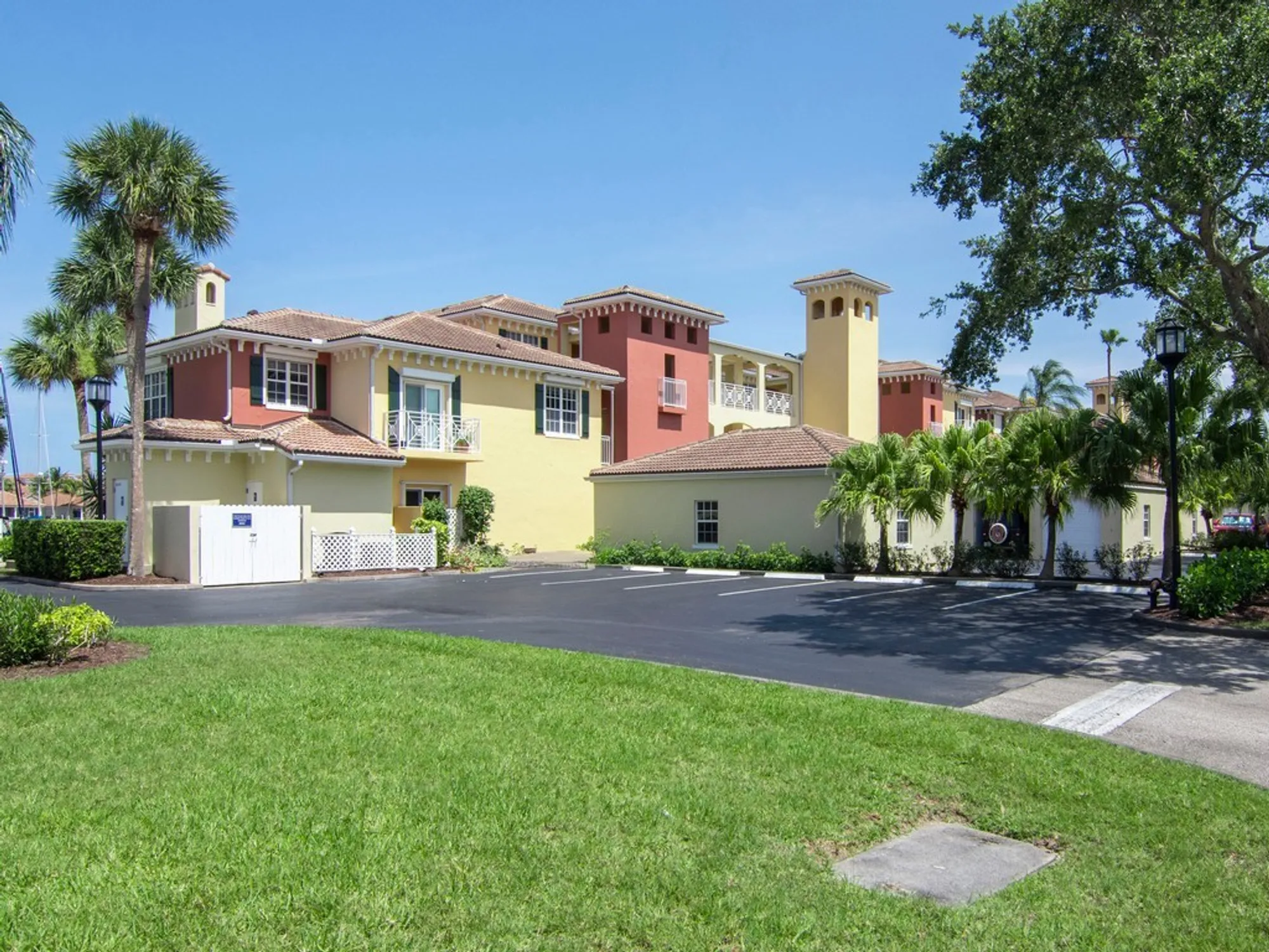 Property Slideshow image 21 of 36 | 5540 n harbor village dr apt 103, Vero Beach, FL, 32967