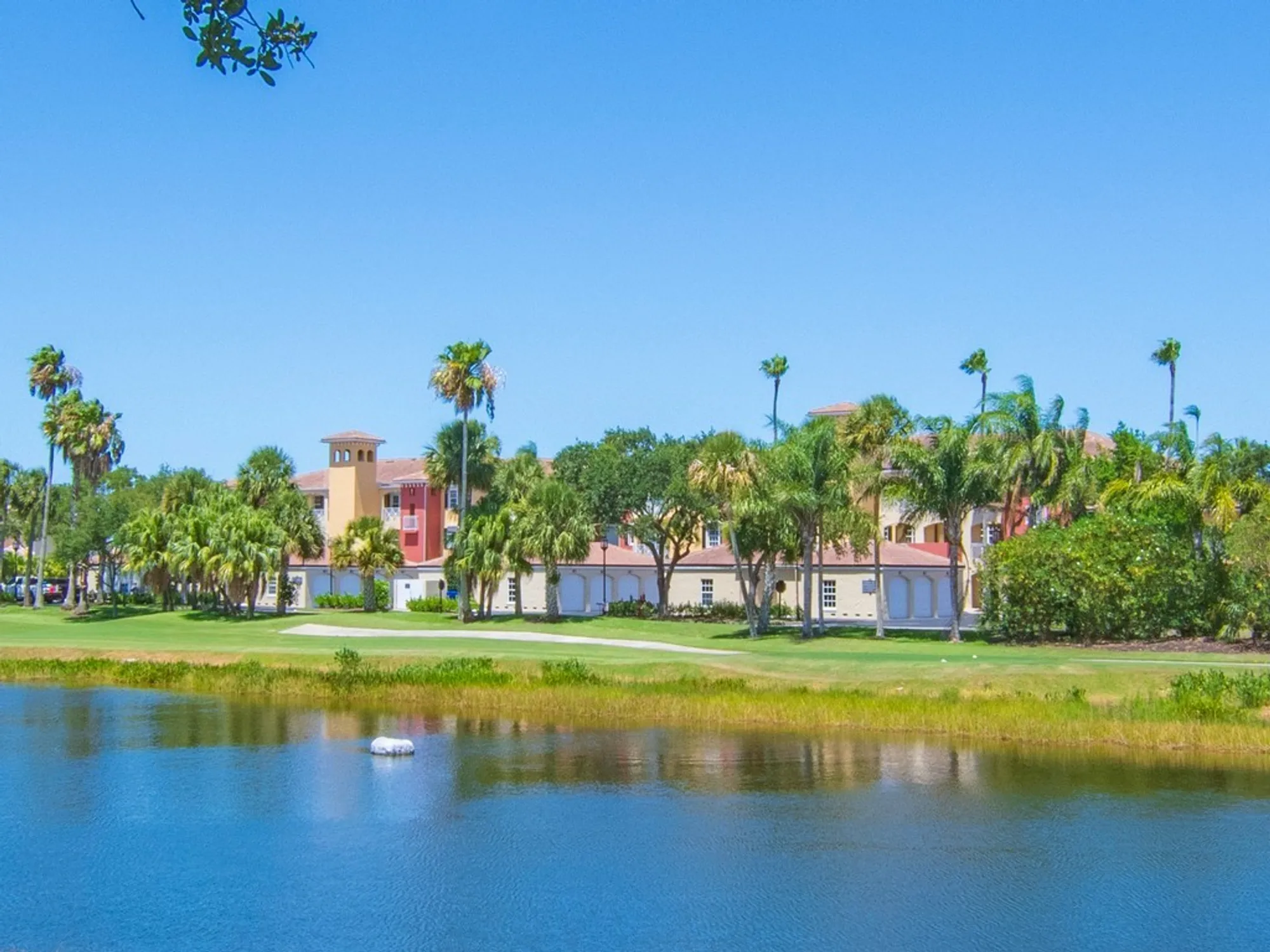 Property Slideshow image 22 of 36 | 5540 n harbor village dr apt 103, Vero Beach, FL, 32967