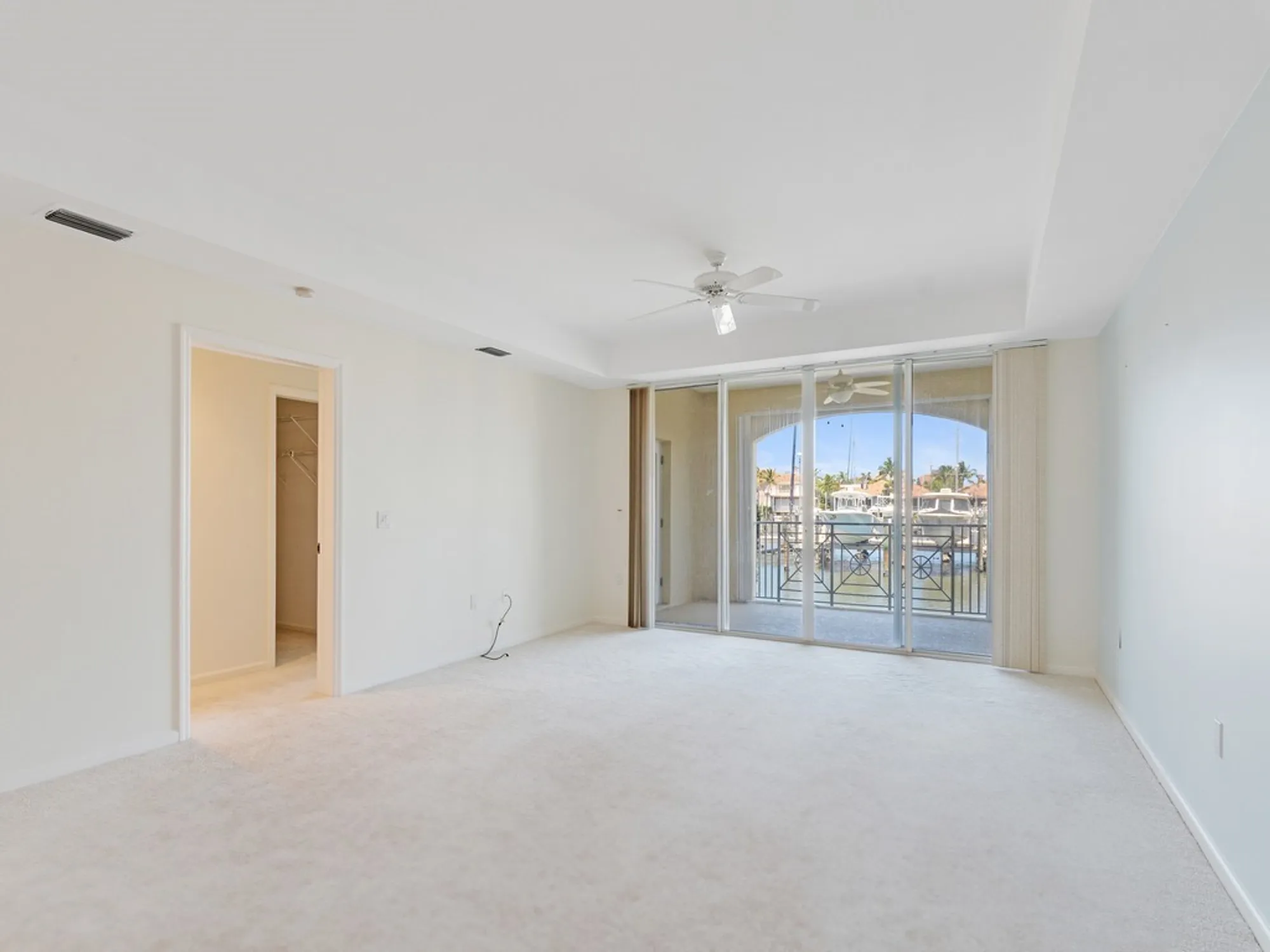Property Slideshow image 7 of 36 | 5540 n harbor village dr apt 103, Vero Beach, FL, 32967