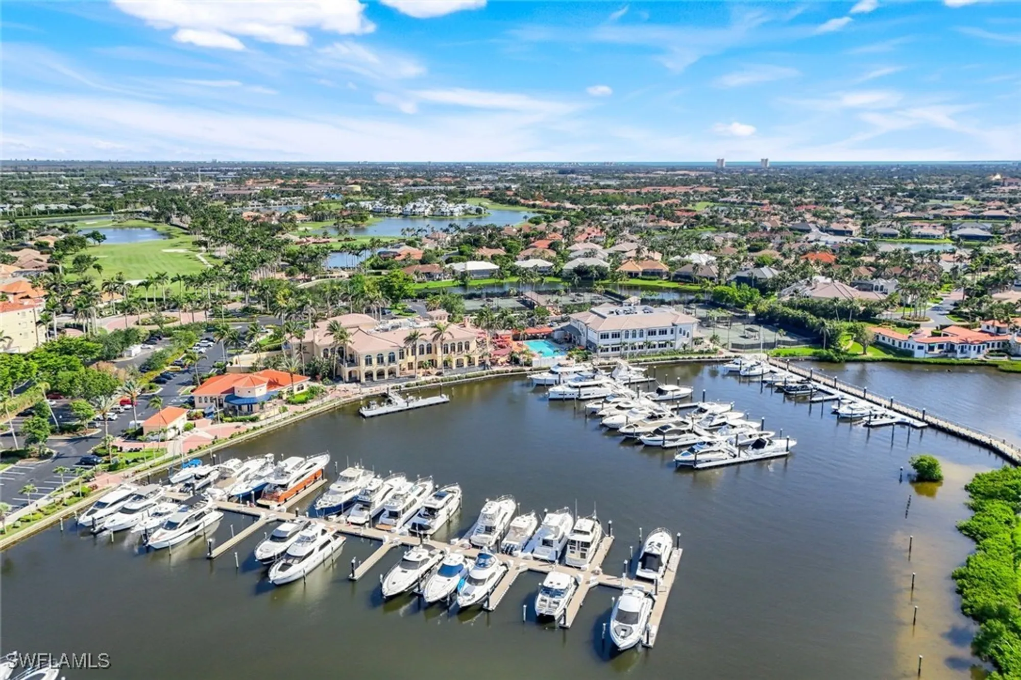 Property Slideshow image 15 of 50 | 14581 headwater bay ln, Fort Myers, FL, 33908