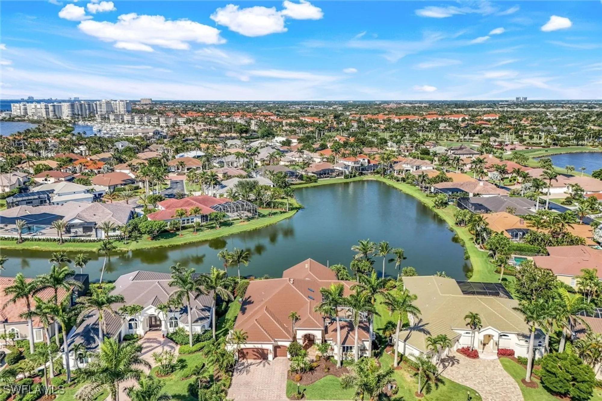 Property Slideshow image 16 of 50 | 14581 headwater bay ln, Fort Myers, FL, 33908