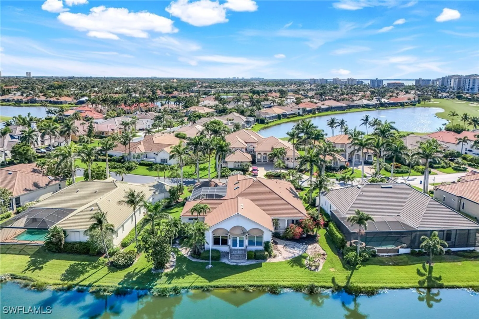 Property Slideshow image 13 of 50 | 14581 headwater bay ln, Fort Myers, FL, 33908
