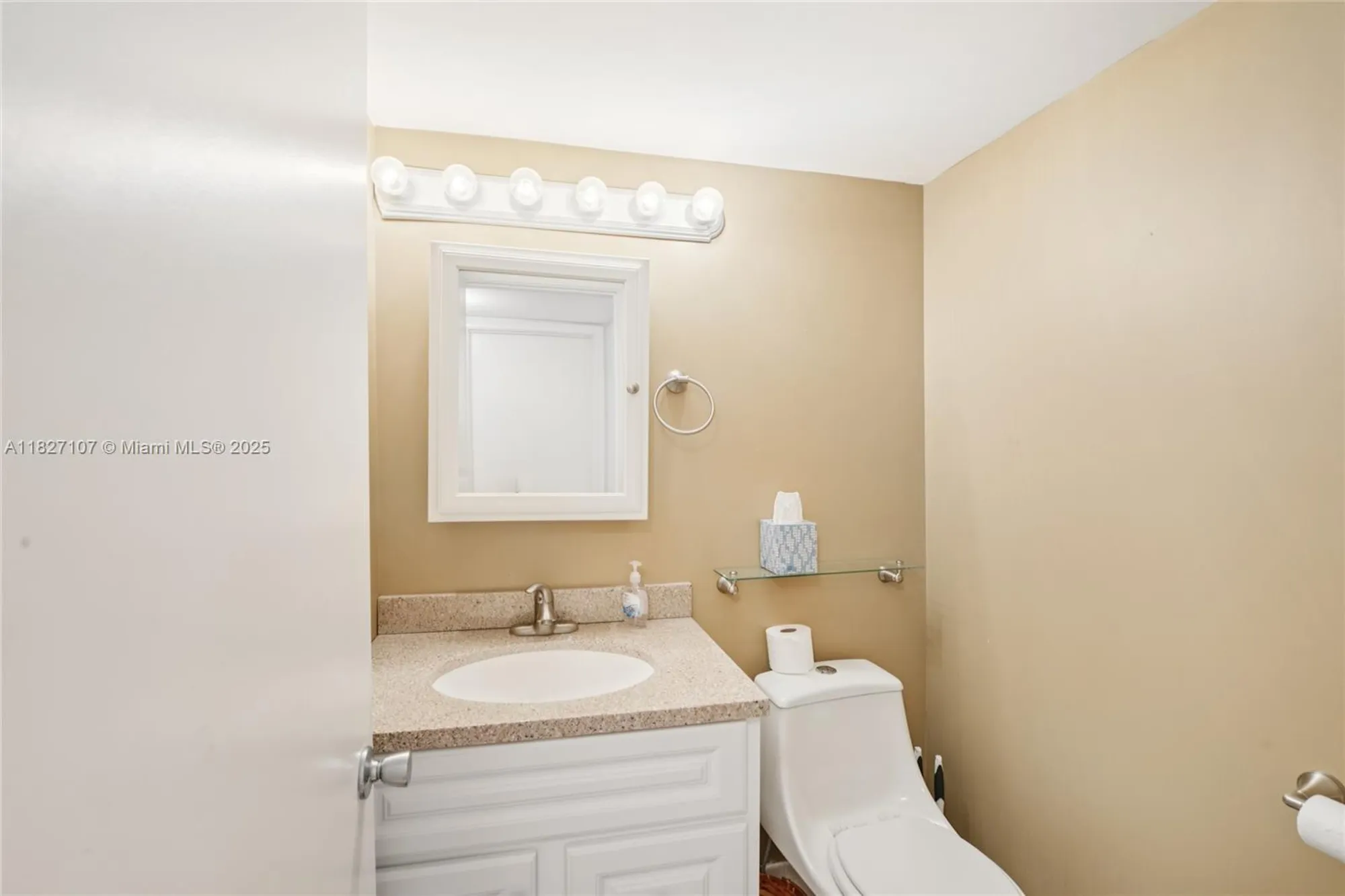 Property Slideshow image 15 of 25 | 13450 sw 3rd st d408, Pembroke Pines, FL, 33027