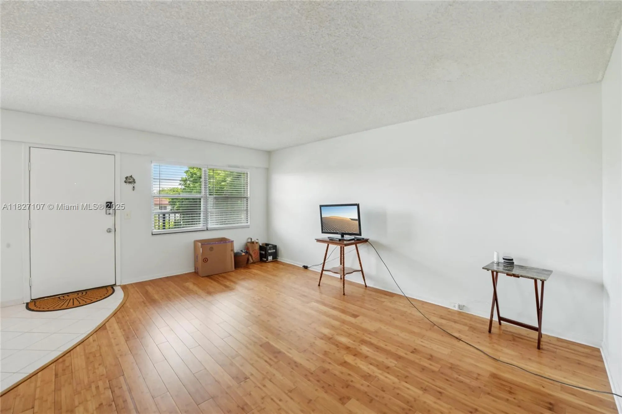 Property Slideshow image 11 of 25 | 13450 sw 3rd st d408, Pembroke Pines, FL, 33027