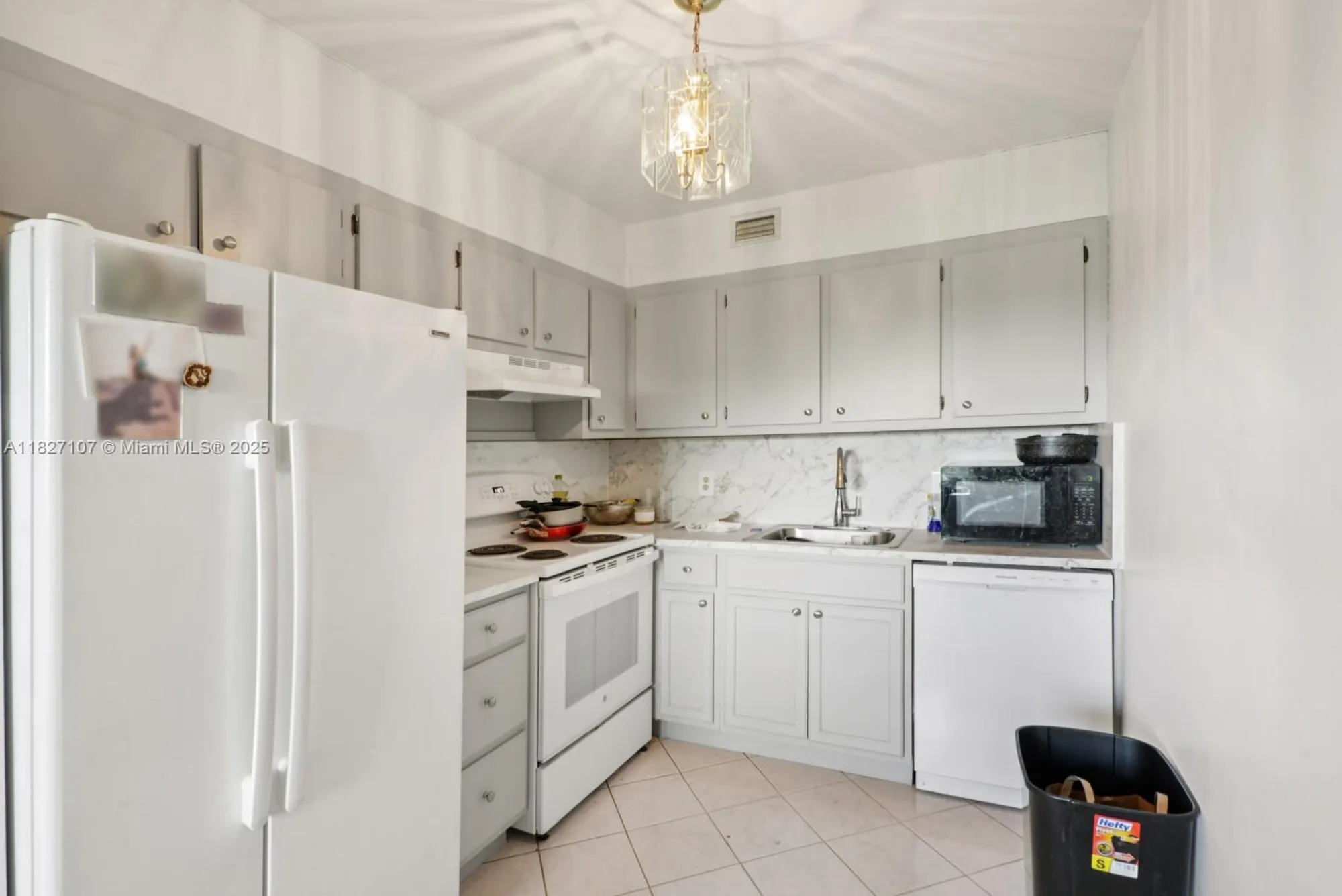 Property Slideshow image 8 of 25 | 13450 sw 3rd st d408, Pembroke Pines, FL, 33027