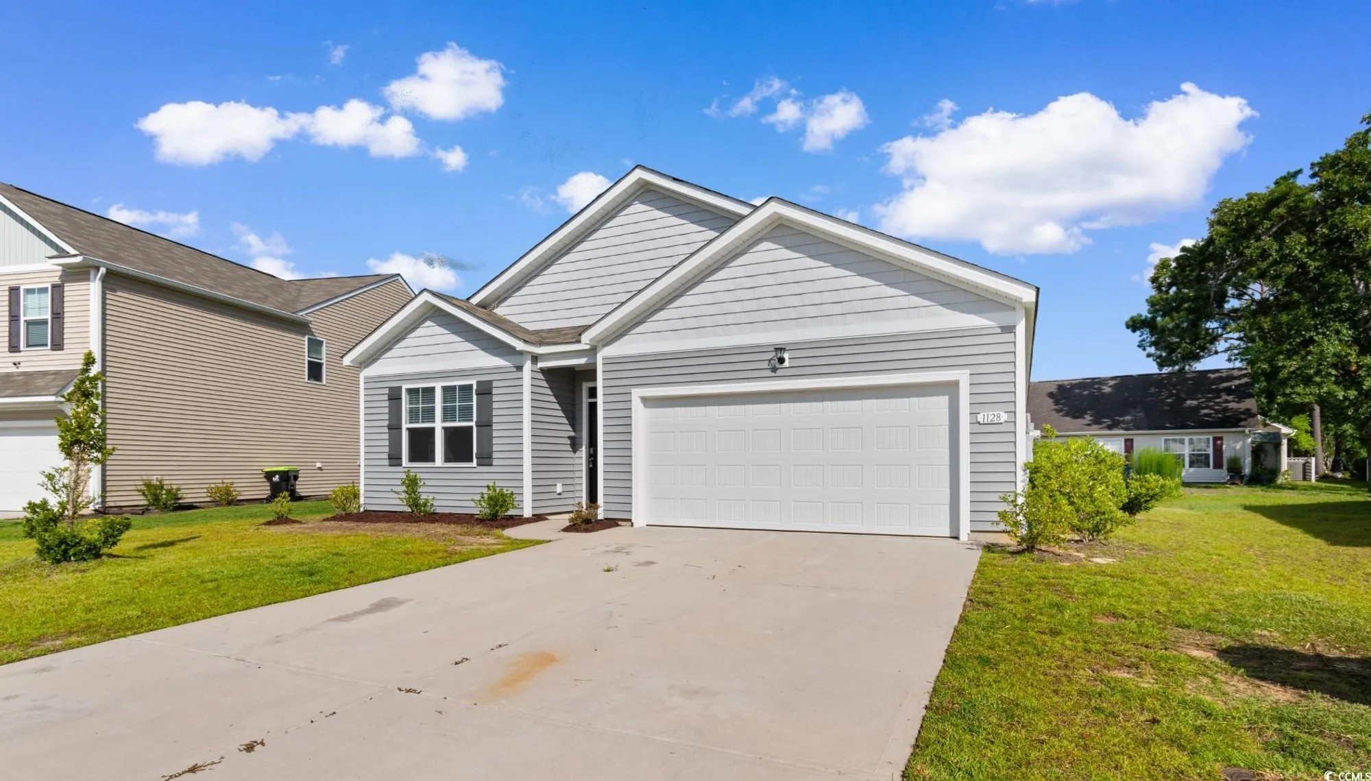 Property Slideshow image 1 of 40 | 1128 sennema cir, Myrtle Beach, SC, 29588