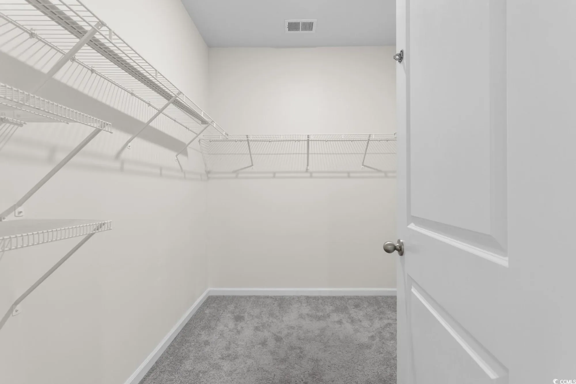 Property Slideshow image 21 of 40 | 1128 sennema cir, Myrtle Beach, SC, 29588