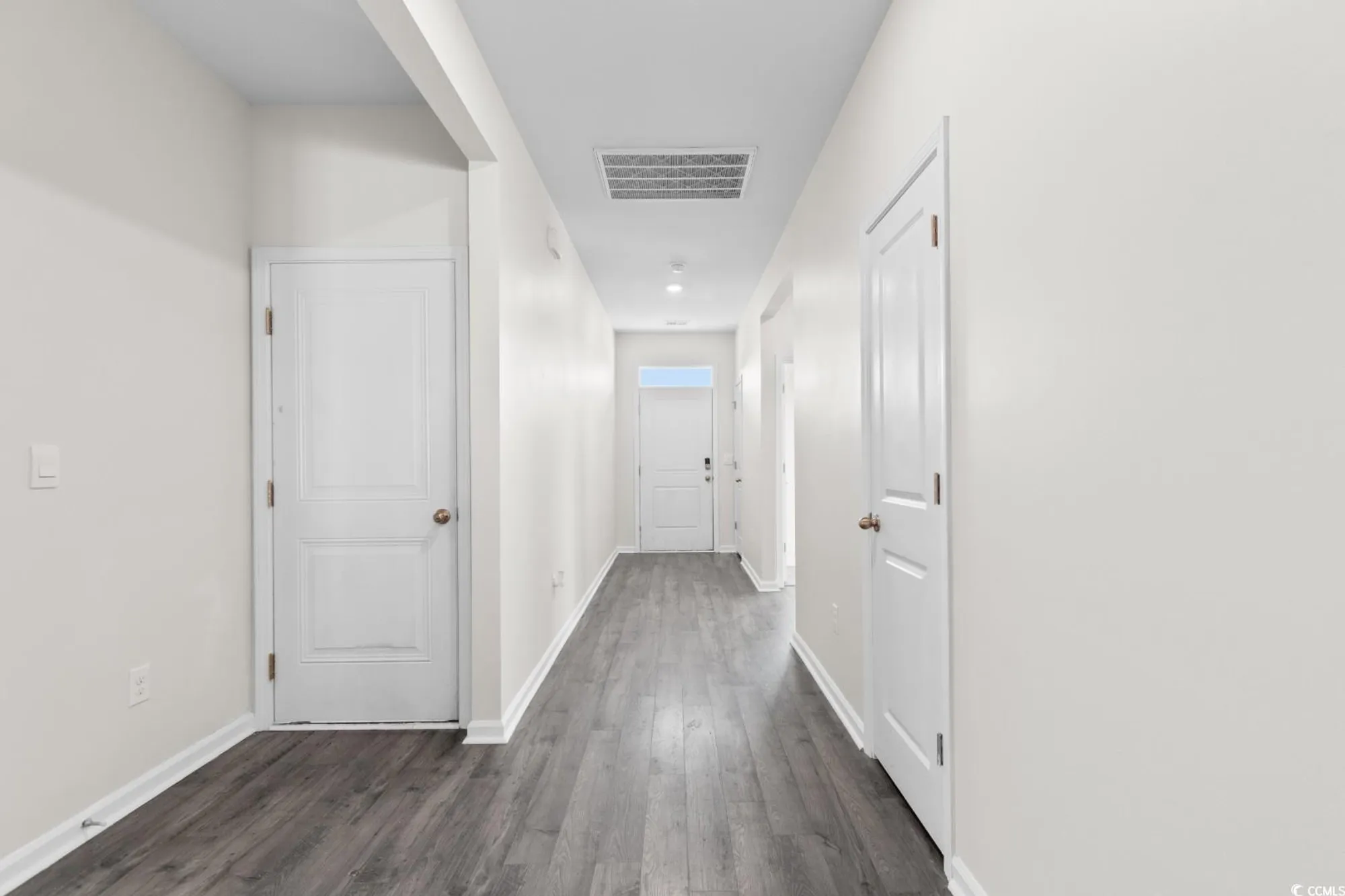 Property Slideshow image 4 of 40 | 1128 sennema cir, Myrtle Beach, SC, 29588