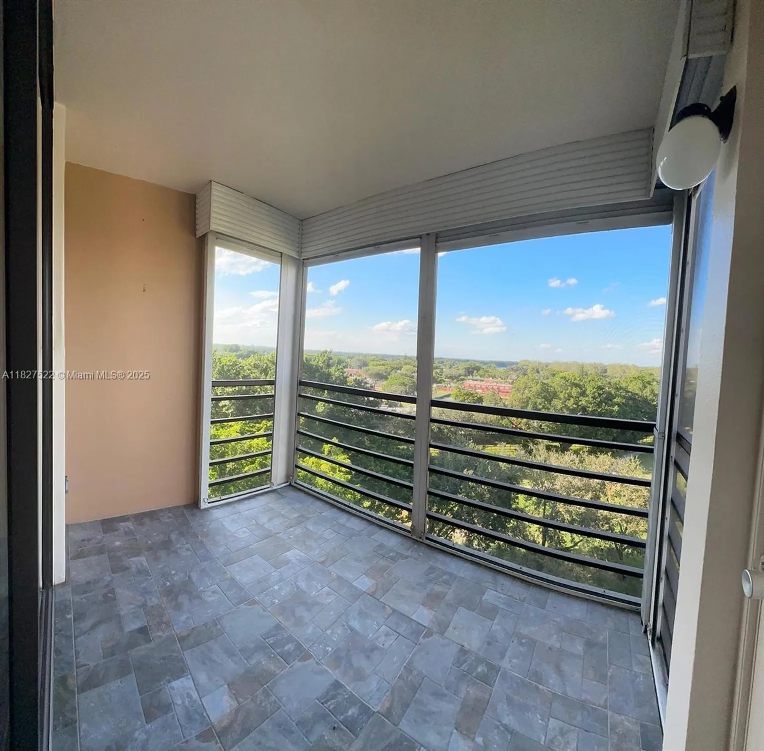 Property Slideshow image 4 of 11 | 1400 saint charles pl ph 22, Pembroke Pines, FL, 33026