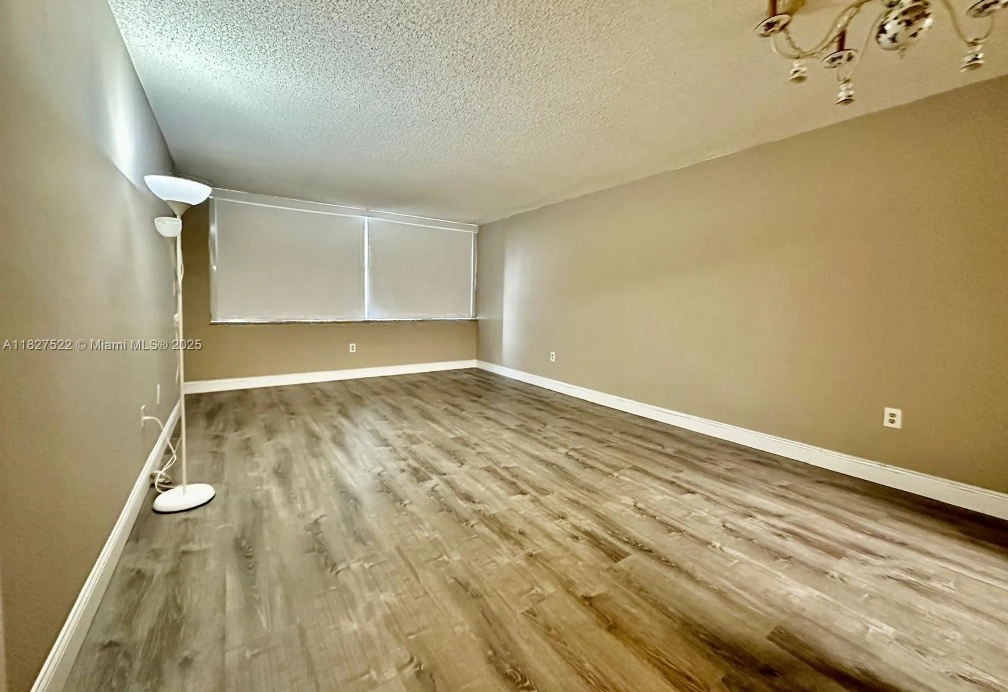 Property Slideshow image 6 of 11 | 1400 saint charles pl ph 22, Pembroke Pines, FL, 33026