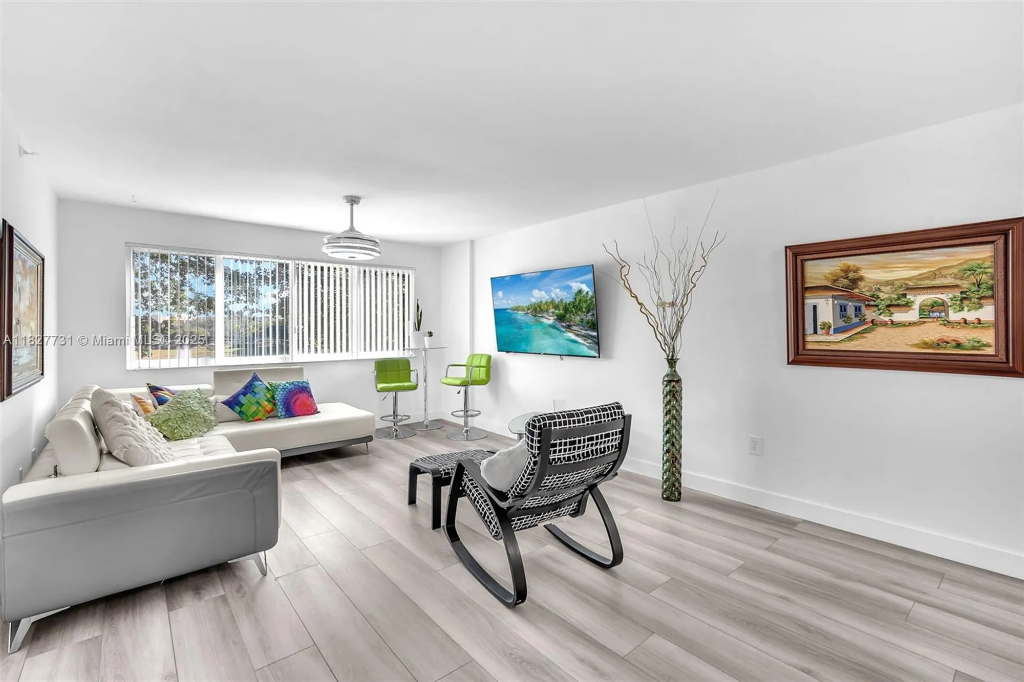 Property Slideshow image 8 of 26 | 9525 weldon cir h305, Tamarac, FL, 33321