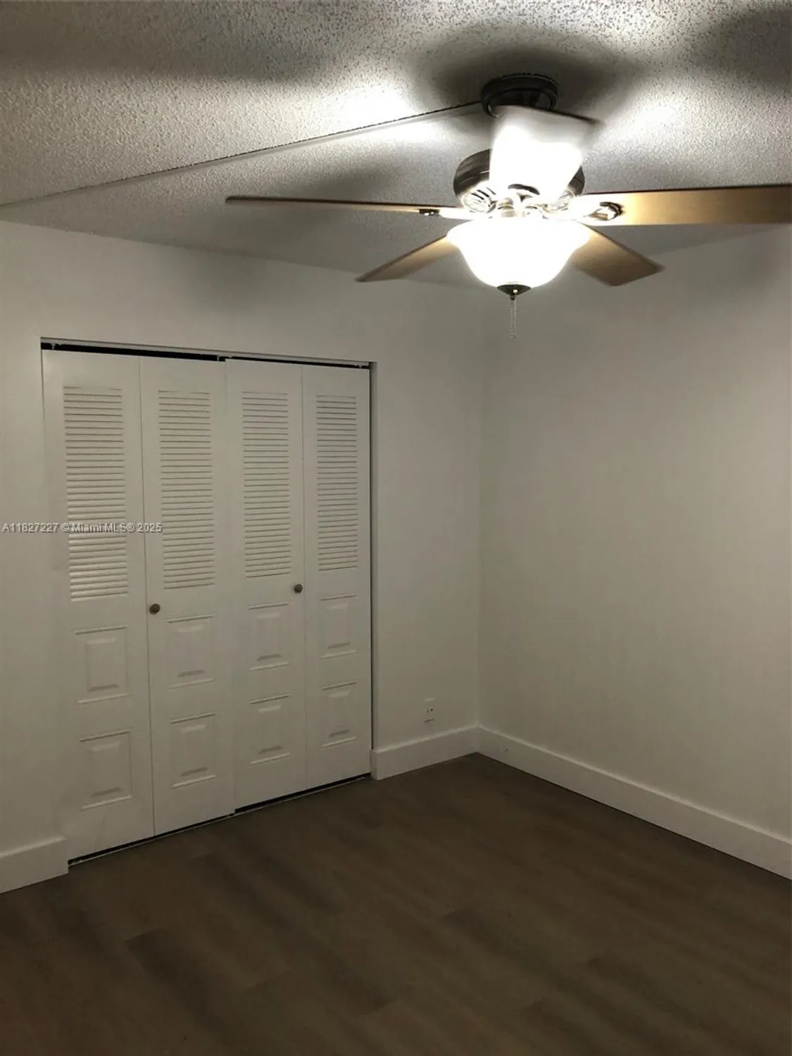 Property Slideshow image 10 of 13 | 850 sw 133rd ter 302b, Pembroke Pines, FL, 33027