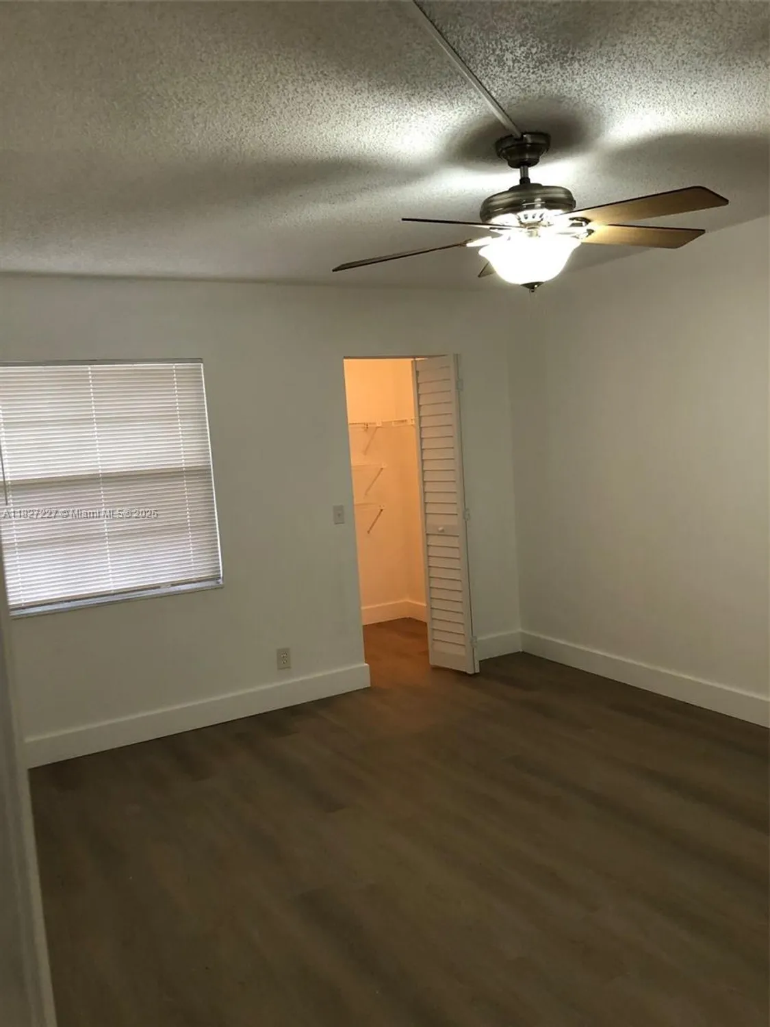 Property Slideshow image 12 of 13 | 850 sw 133rd ter 302b, Pembroke Pines, FL, 33027