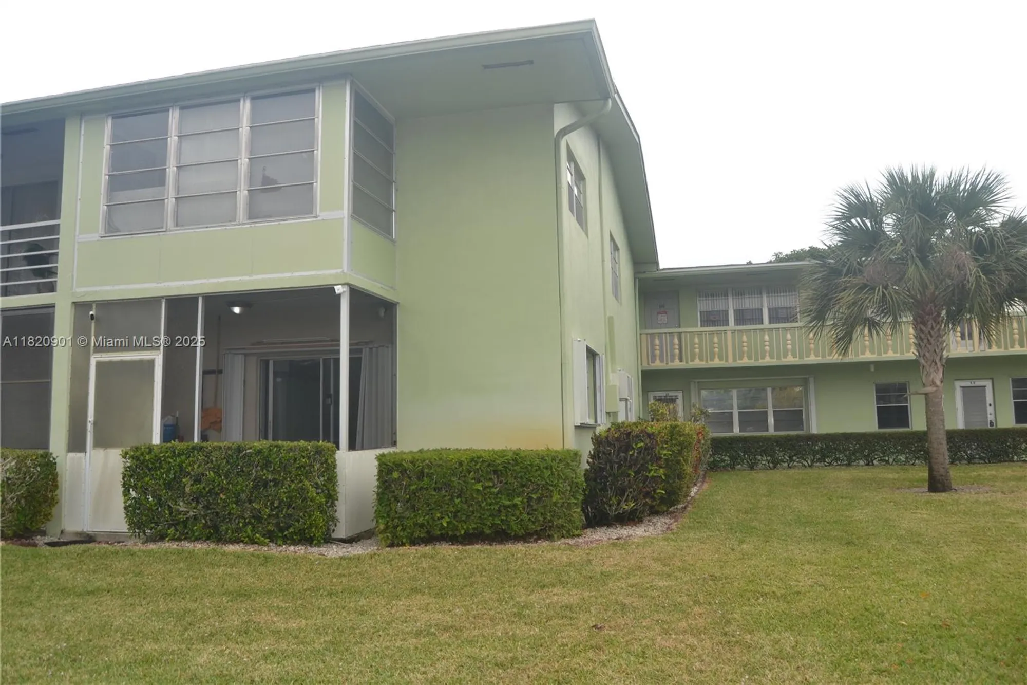 Property Slideshow image 21 of 23 | 56 norwich c # 56, West Palm Beach, FL, 33417